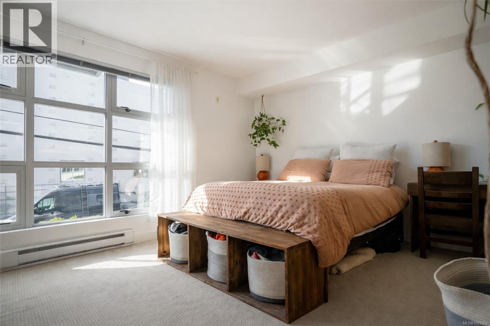 4 797 Tyee Rd, Victoria, British Columbia  V9A 7R4 - Photo 12 - 1023304