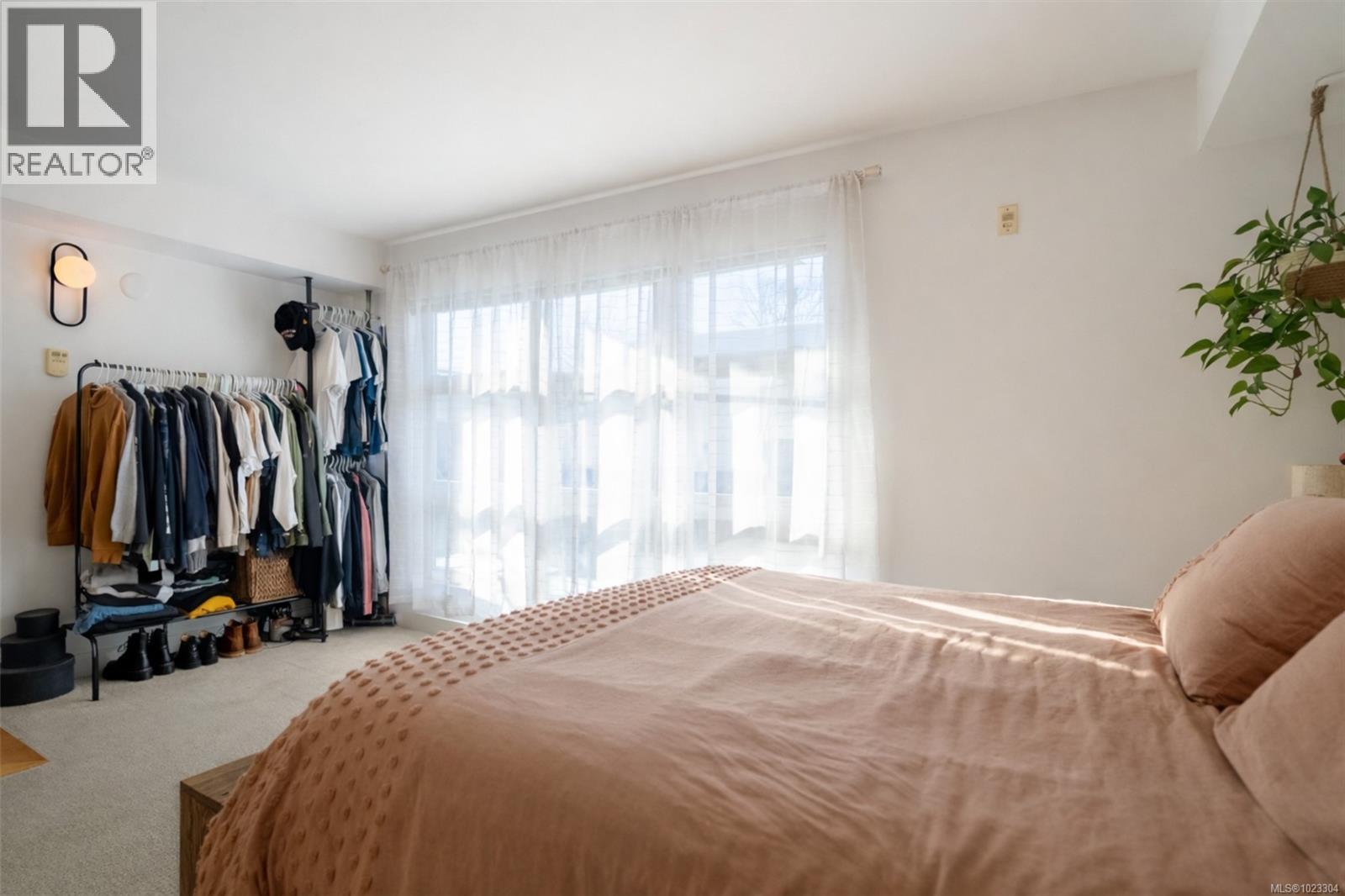 4 797 Tyee Rd, Victoria, British Columbia  V9A 7R4 - Photo 14 - 1023304