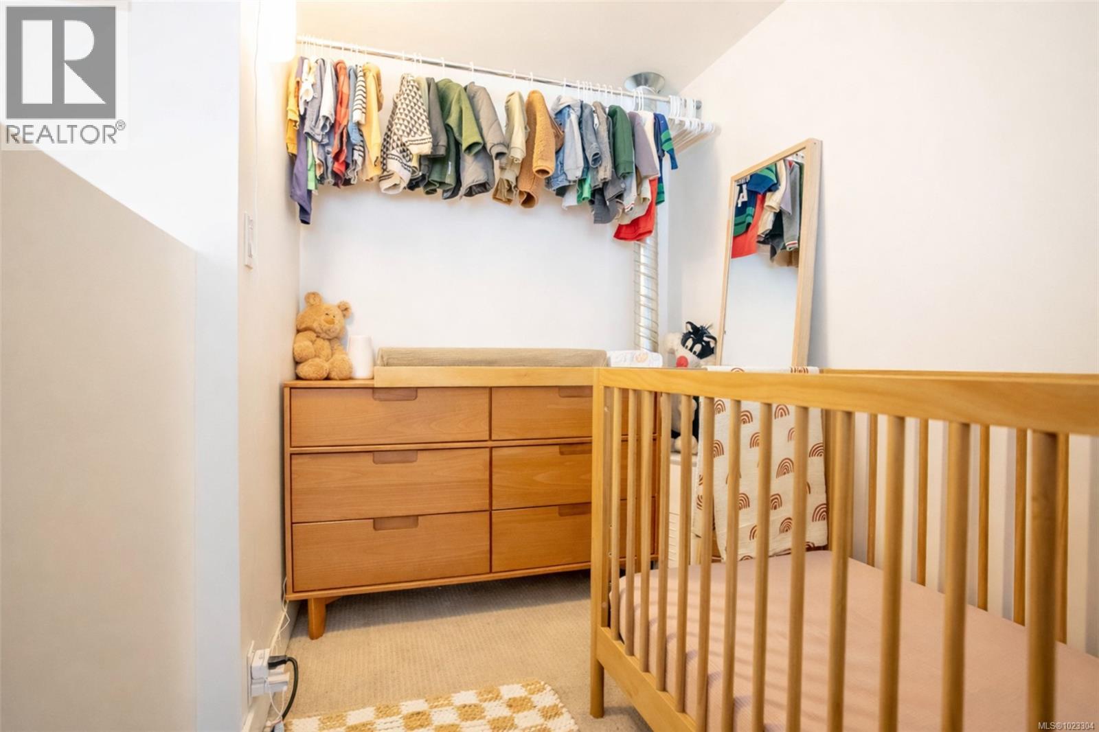 4 797 Tyee Rd, Victoria, British Columbia  V9A 7R4 - Photo 17 - 1023304