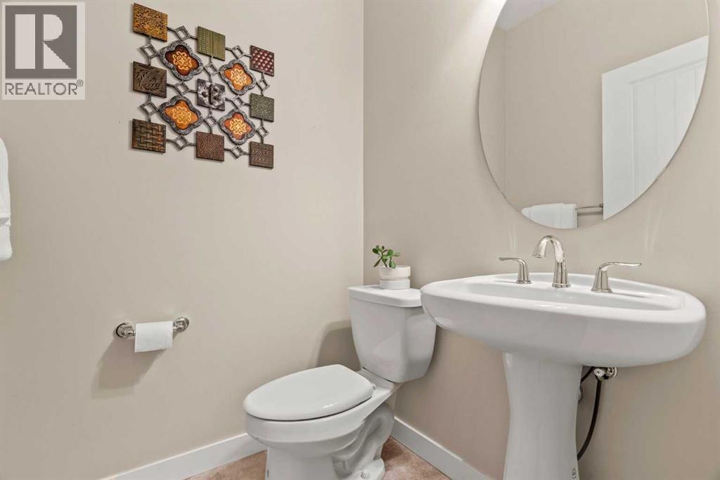 2306 Bayside Circle Sw, Airdrie, Alberta  T4B 0V4 - Photo 21 - A2280573