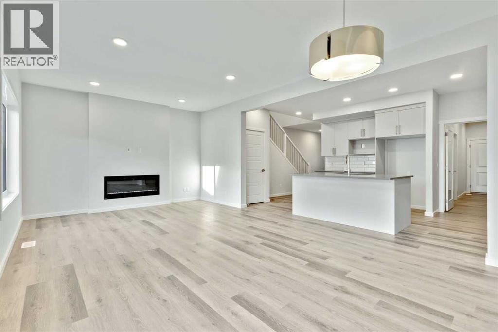 21 Heartwood Lane Se, Calgary, Alberta  T3M 2K1 - Photo 6 - A2271676