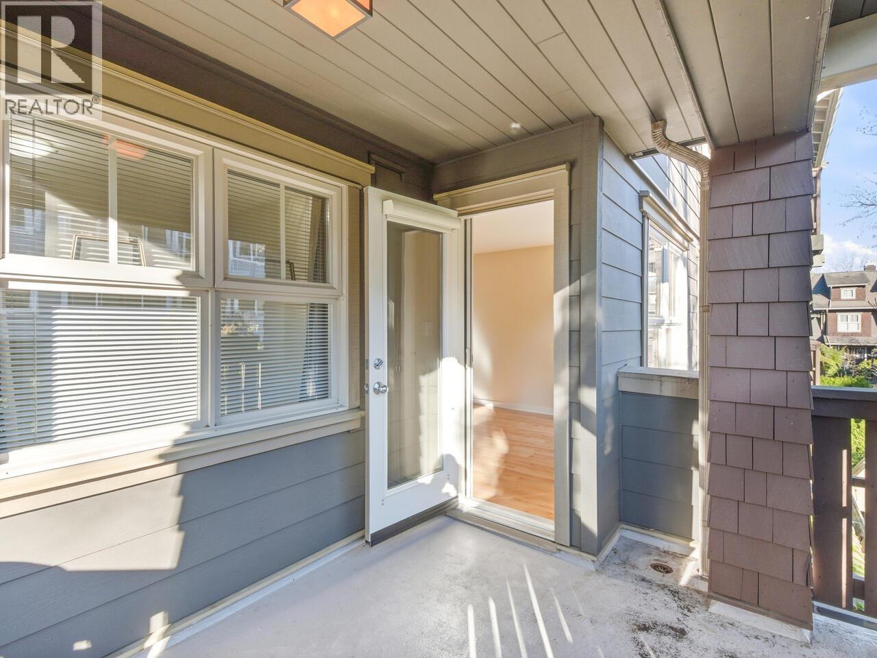 208 38 Seventh Avenue, New Westminster, British Columbia  V3L 5W2 - Photo 12 - R3081948