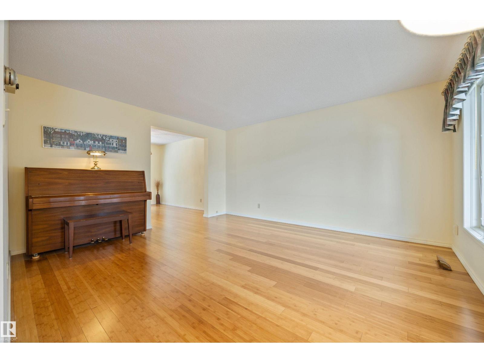 5 Loyola Pl, St. Albert, Alberta  T8N 4M1 - Photo 13 - E4470748