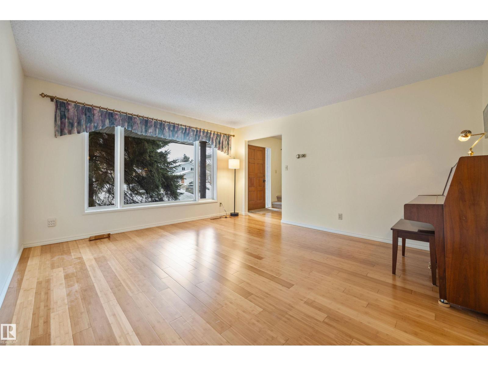 5 Loyola Pl, St. Albert, Alberta  T8N 4M1 - Photo 14 - E4470748