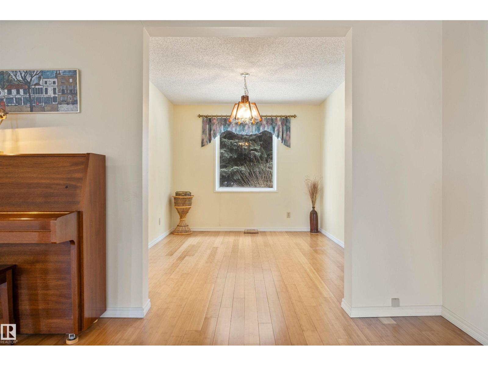 5 Loyola Pl, St. Albert, Alberta  T8N 4M1 - Photo 15 - E4470748