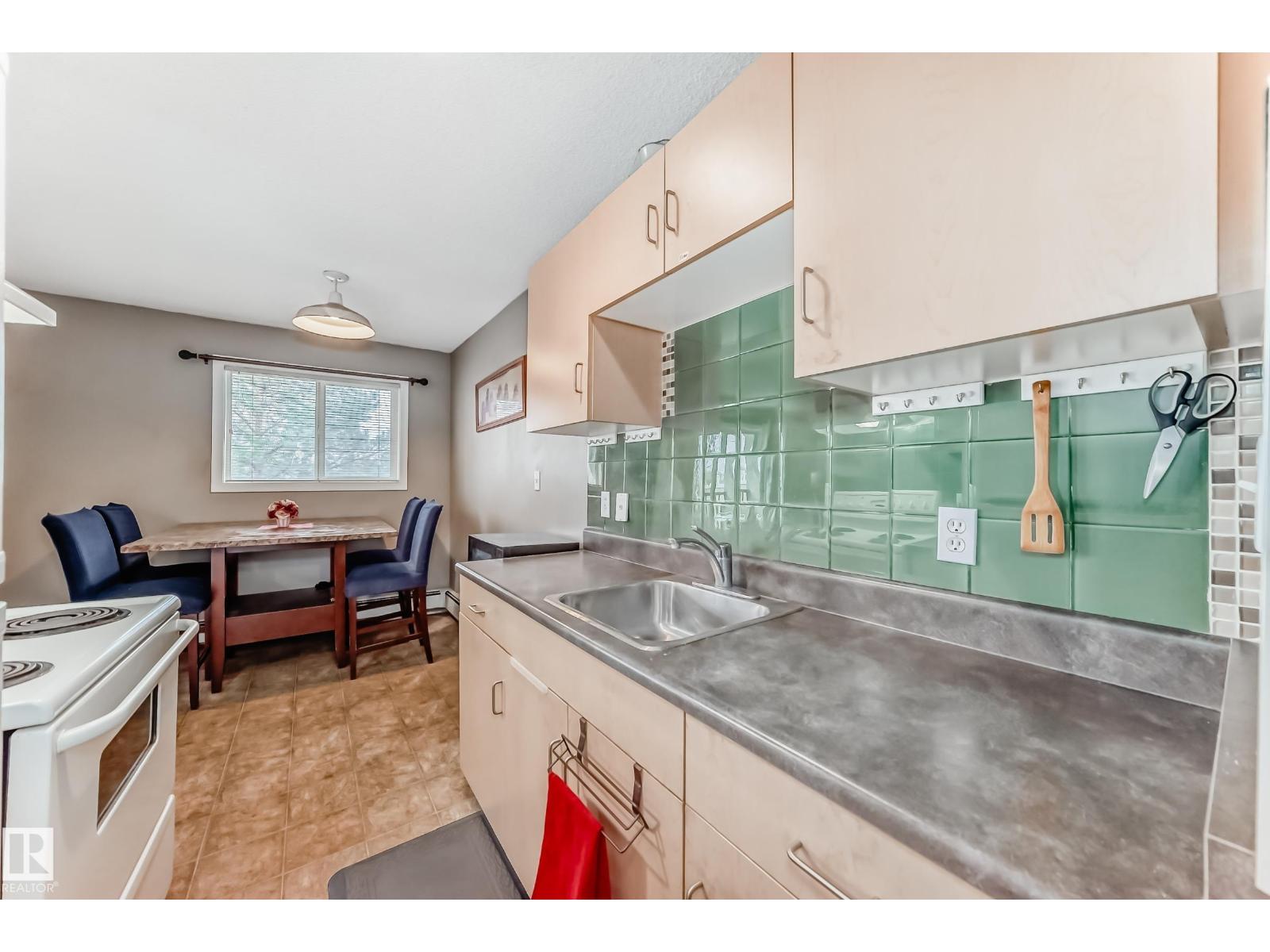 #305 12710 127 St Nw, Edmonton, Alberta  T5L 1A5 - Photo 4 - E4470750