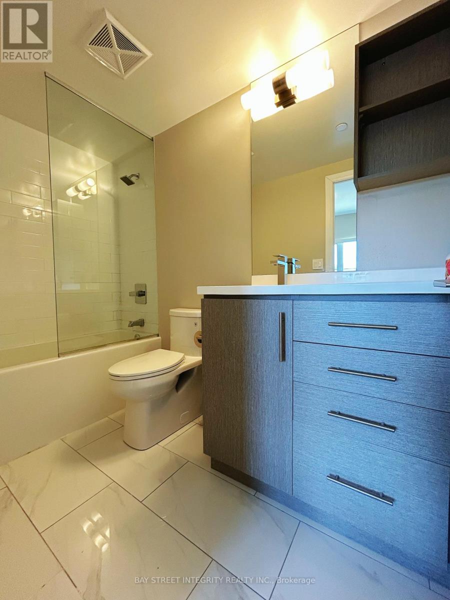 201 - 181 Huron Street, Toronto, Ontario  M5T 0C1 - Photo 3 - C12720874