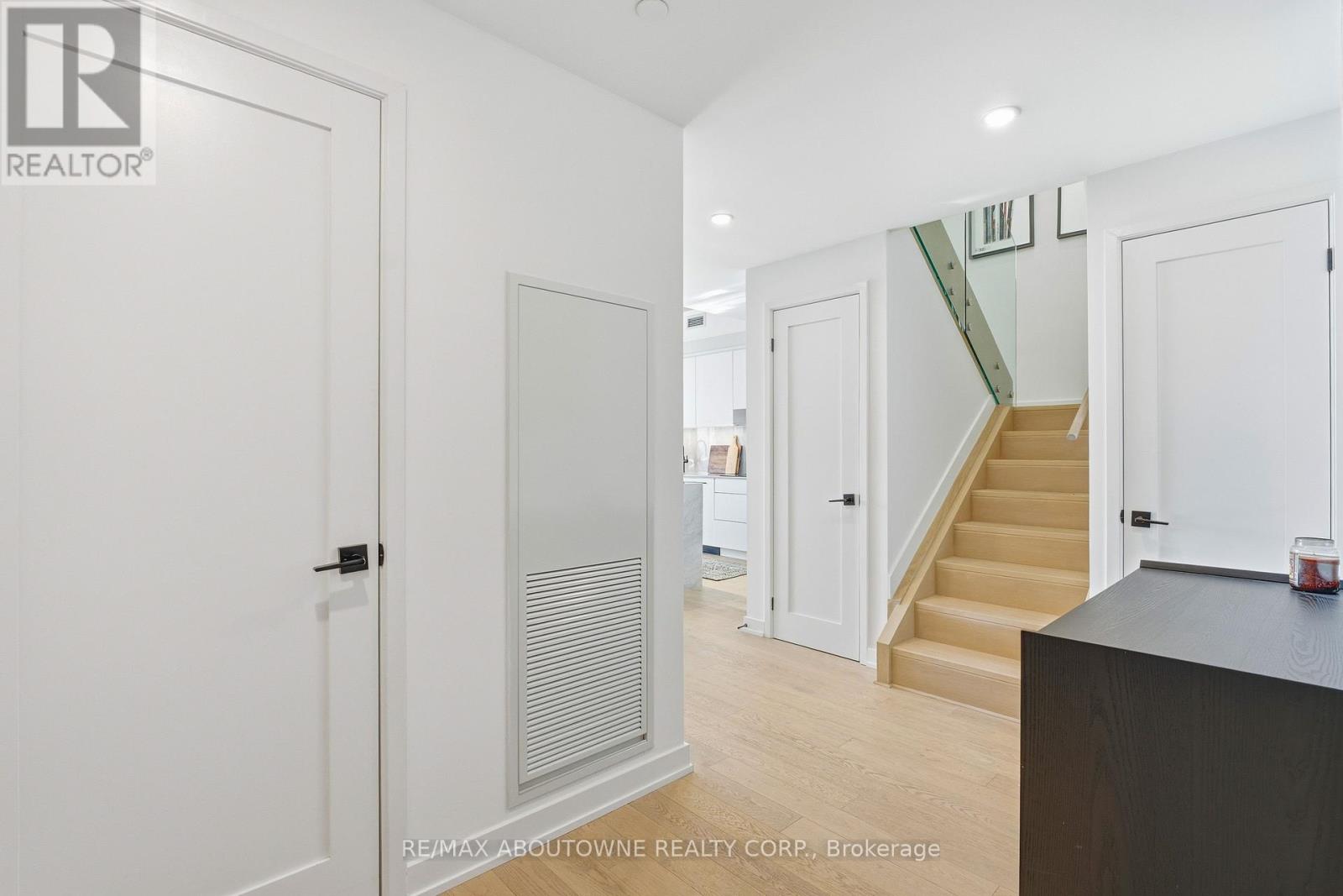 Ph619 - 899 College Street, Toronto, Ontario  M6H 3P7 - Photo 8 - C12720896