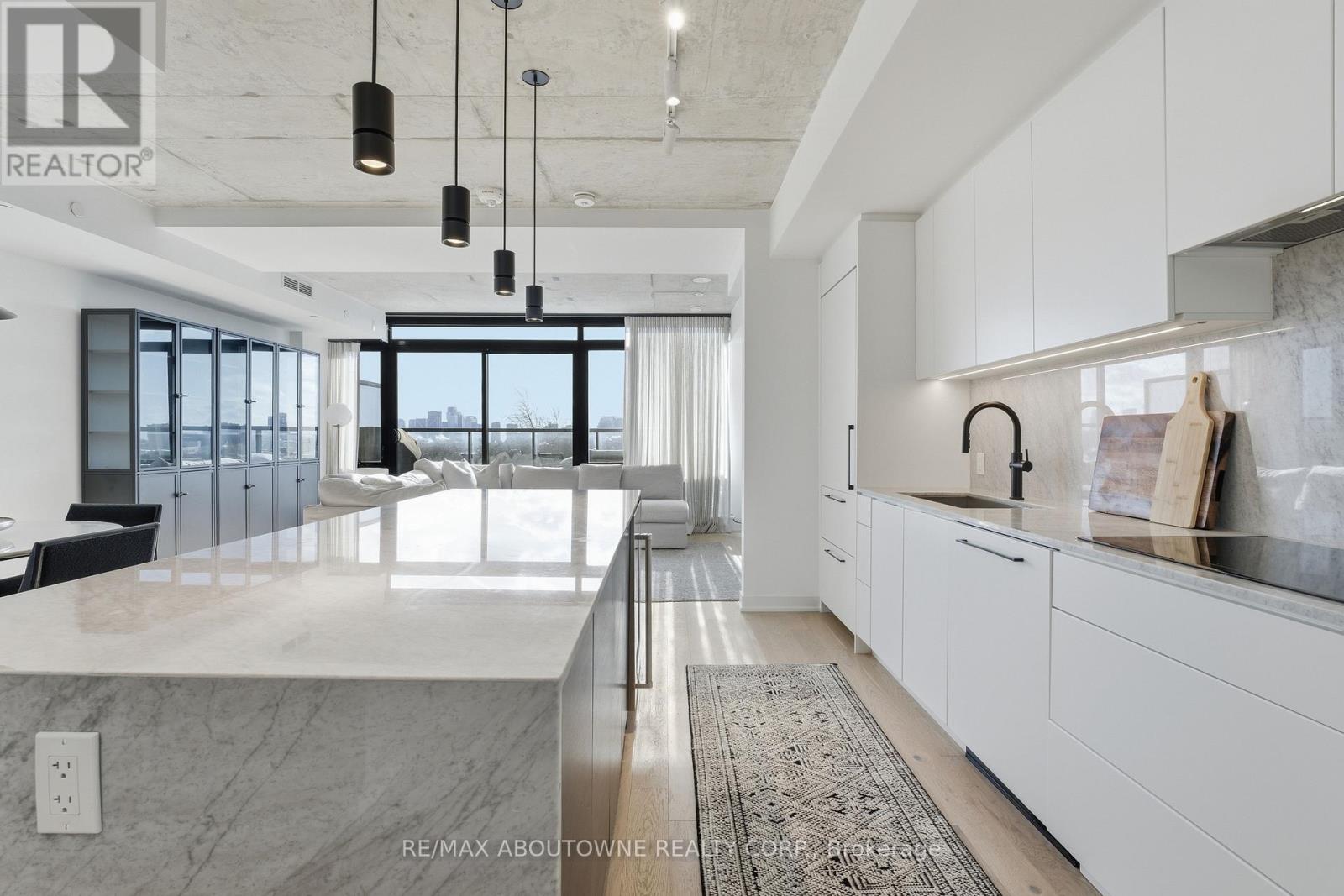 Ph619 - 899 College Street, Toronto, Ontario  M6H 3P7 - Photo 9 - C12720896