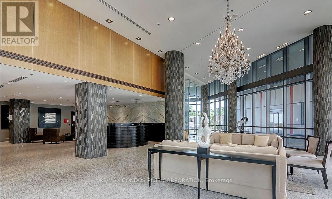 521 - 825 Church Street, Toronto, Ontario  M4W 3Z4 - Photo 2 - C12720998