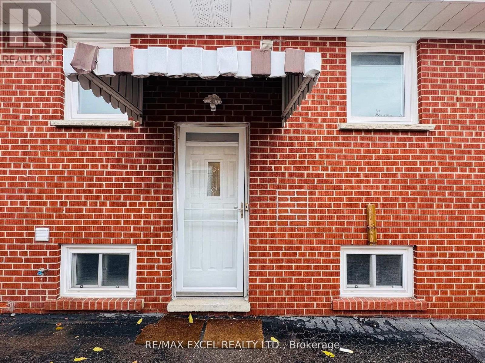 98 Newton Drive, Toronto, Ontario  M2M 2N1 - Photo 13 - C12721050