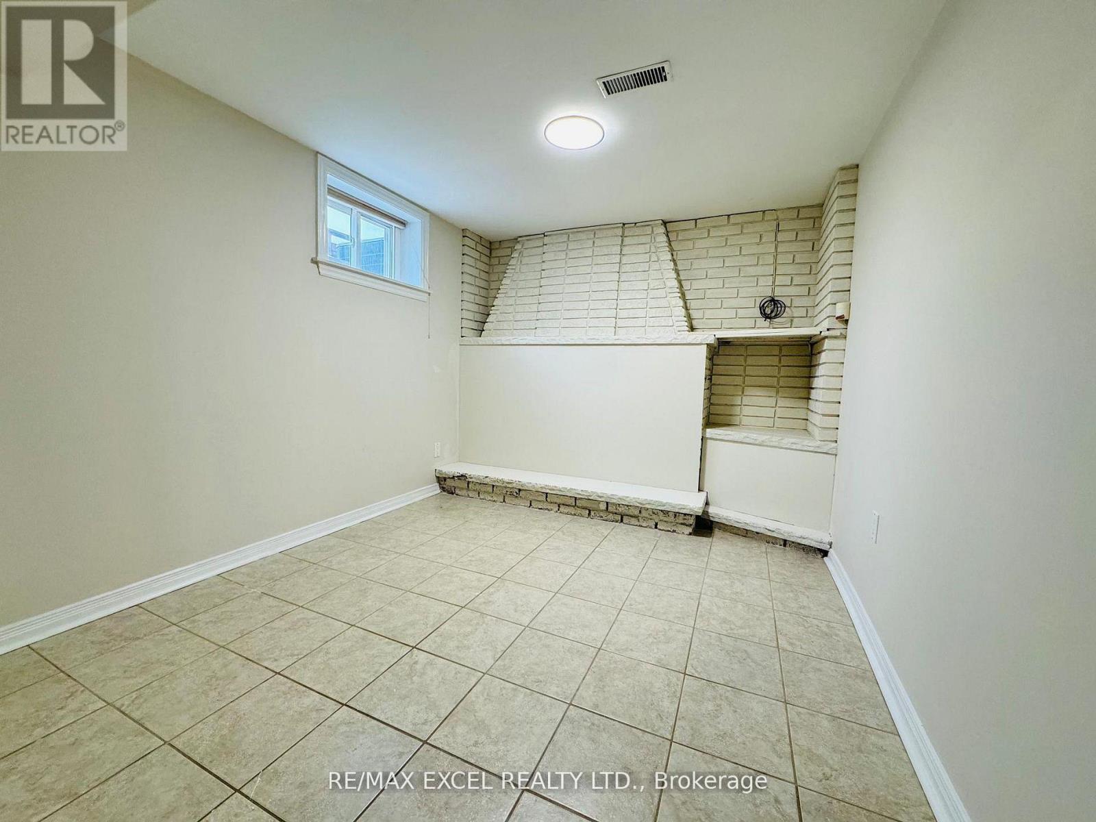 98 Newton Drive, Toronto, Ontario  M2M 2N1 - Photo 21 - C12721050