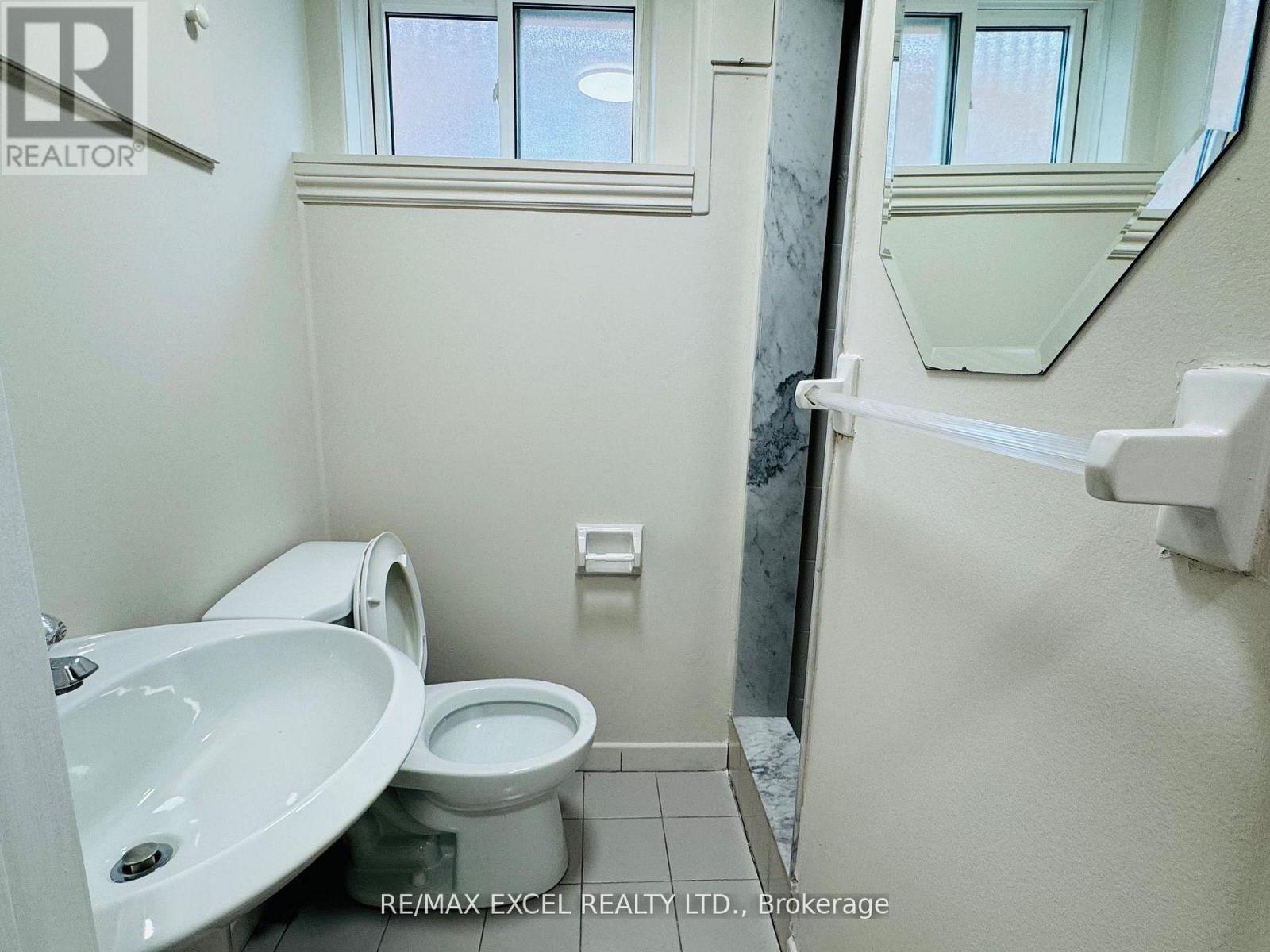 98 Newton Drive, Toronto, Ontario  M2M 2N1 - Photo 22 - C12721050