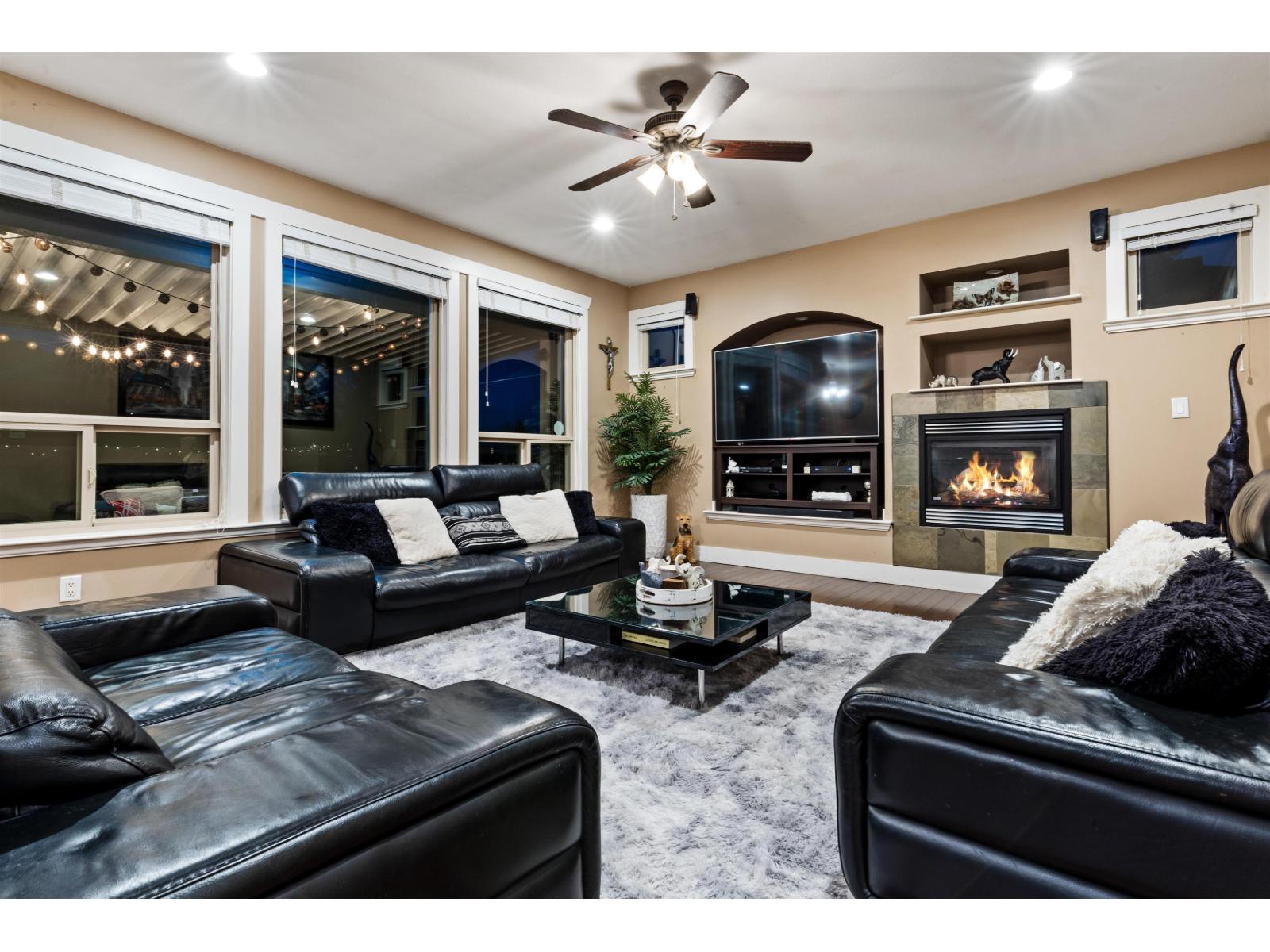 8741 163a Street, Surrey, British Columbia  V4N 1C3 - Photo 11 - R3080684