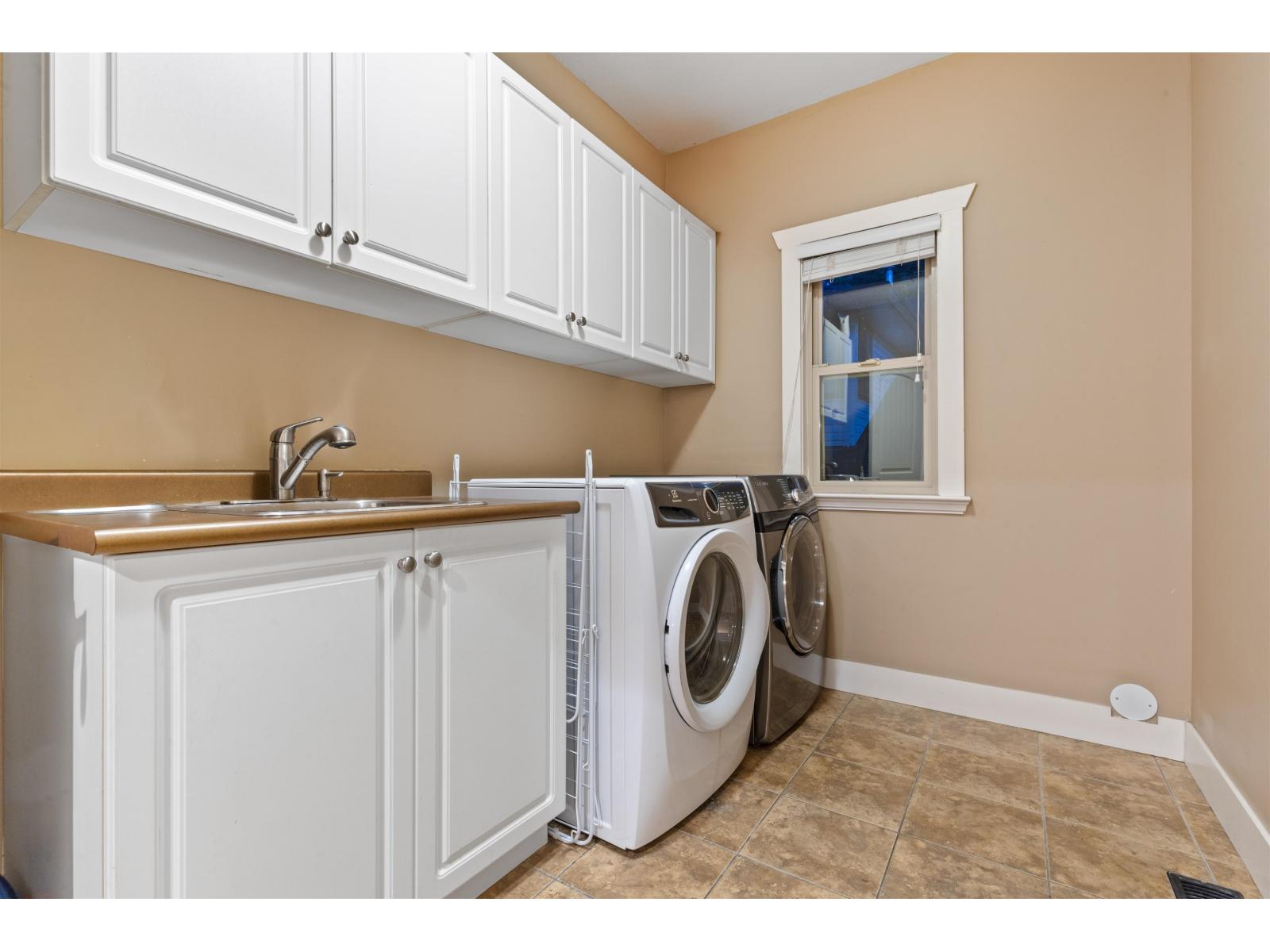 8741 163a Street, Surrey, British Columbia  V4N 1C3 - Photo 30 - R3080684