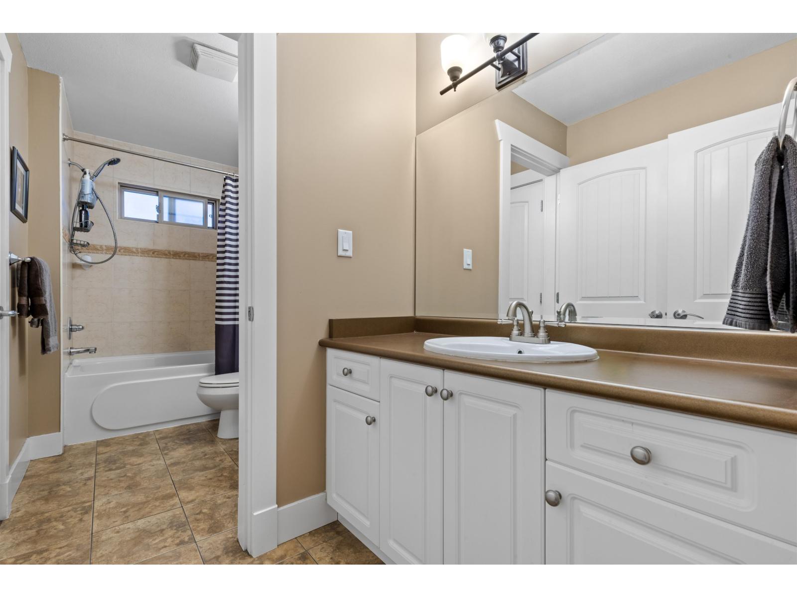 8741 163a Street, Surrey, British Columbia  V4N 1C3 - Photo 29 - R3080684