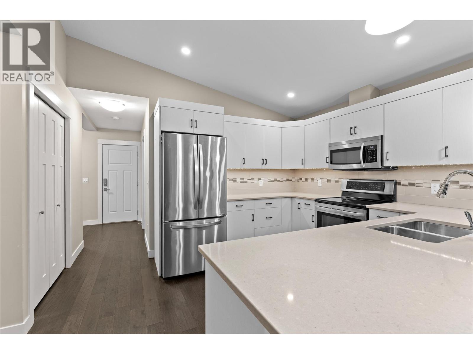 2100 55 Avenue Unit# 63, Vernon, British Columbia  V1T 9Y6 - Photo 6 - 10372213