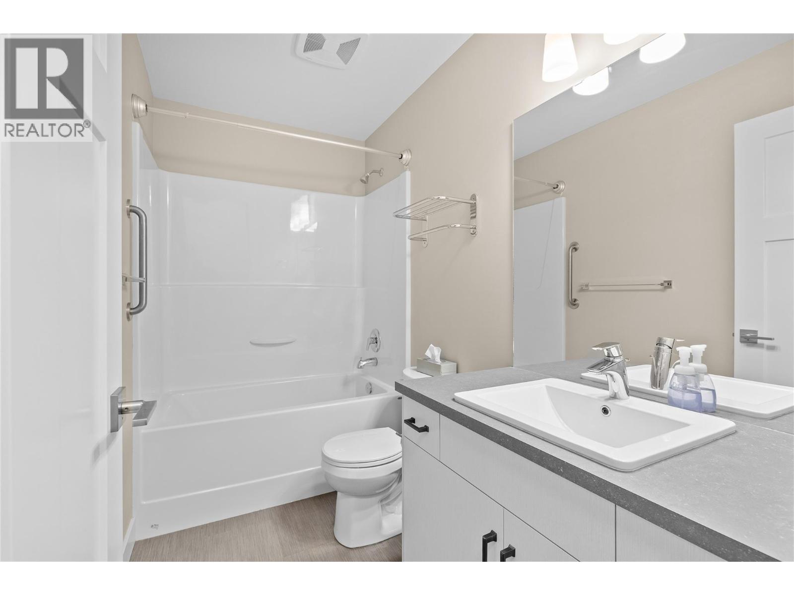 2100 55 Avenue Unit# 63, Vernon, British Columbia  V1T 9Y6 - Photo 38 - 10372213