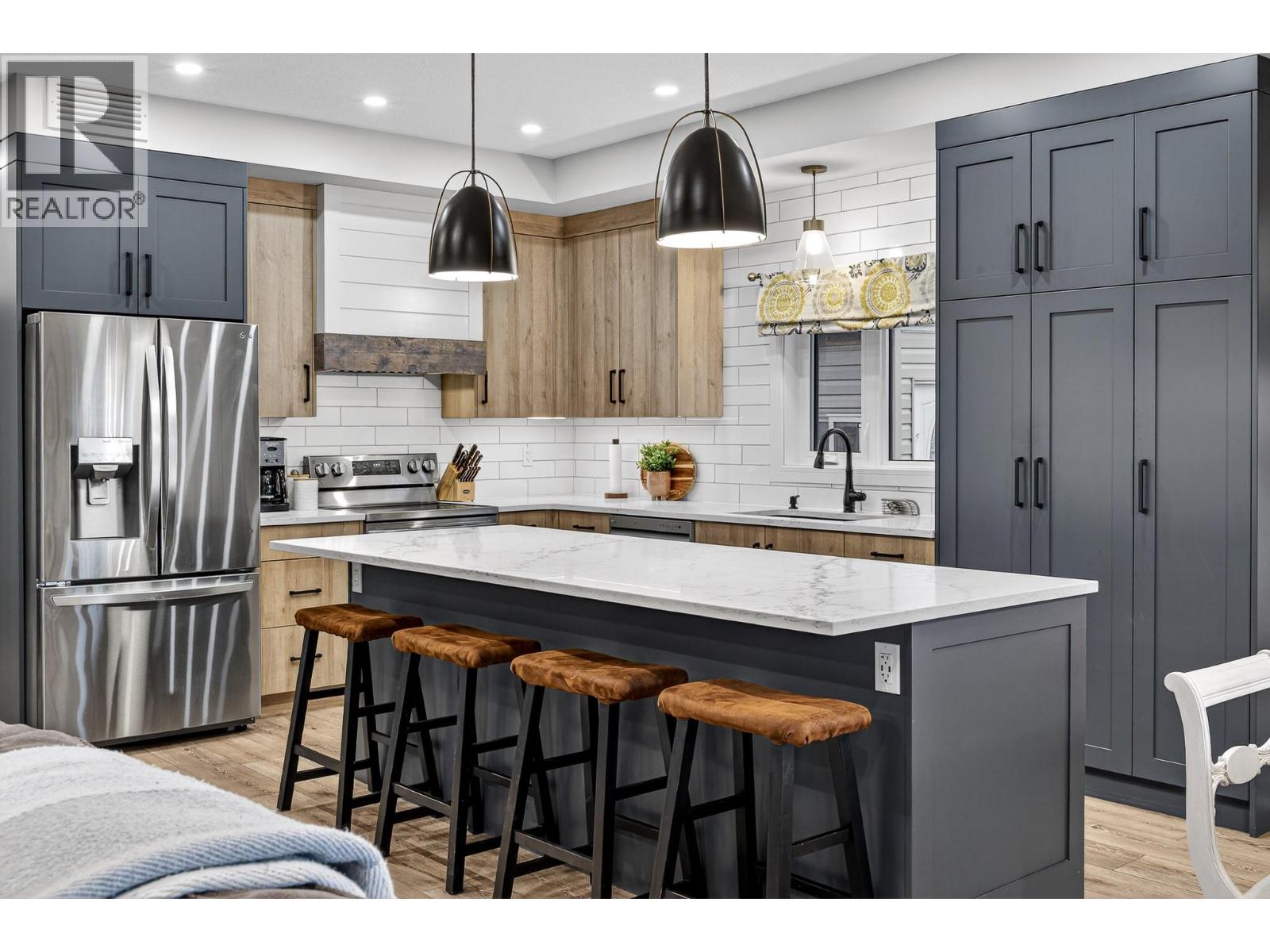 1651 Koocanusa Lake Drive, Lake Koocanusa, British Columbia  V0B 1T4 - Photo 3 - 10372665