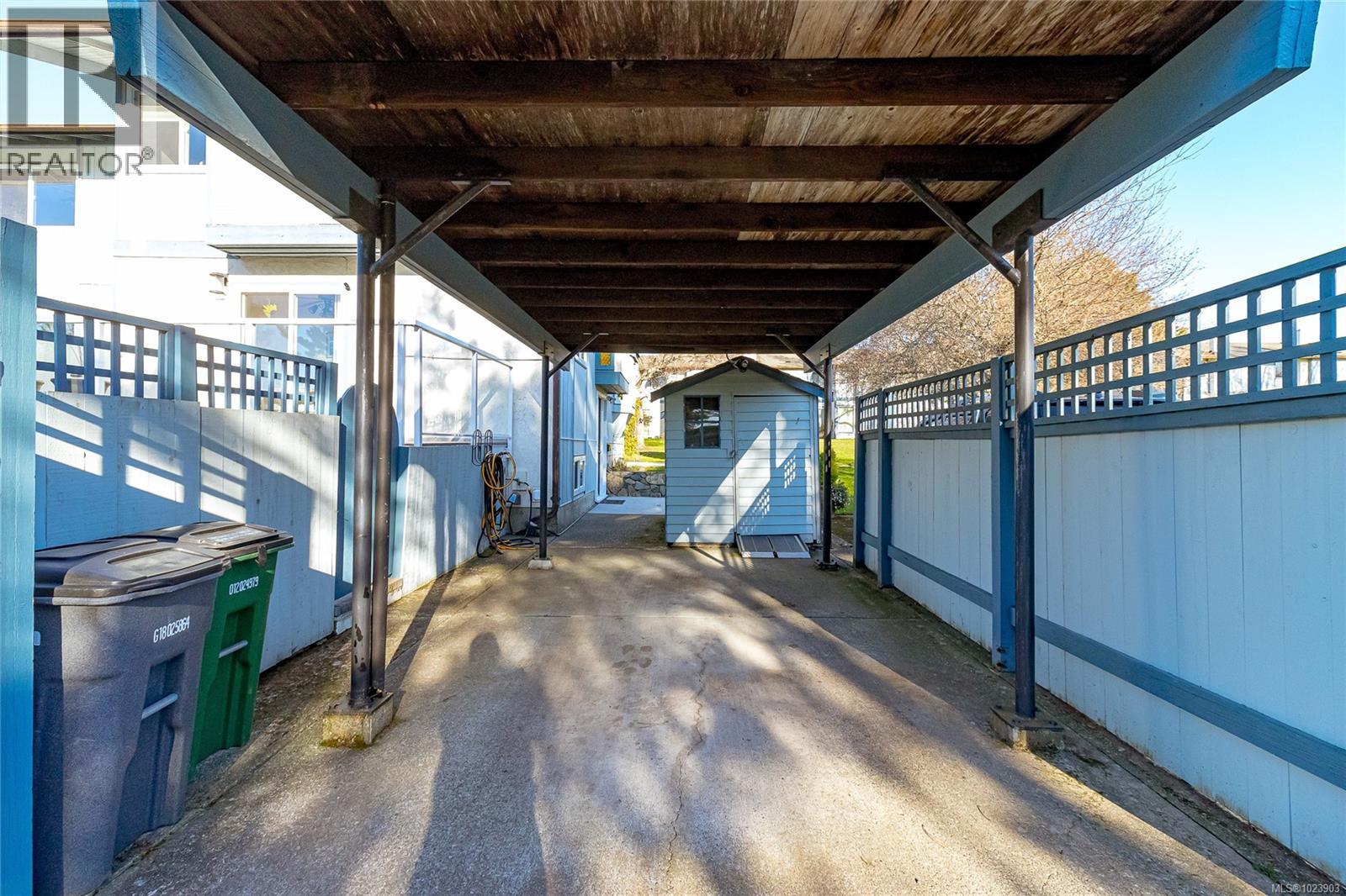 57 3987 Gordon Head Rd, Saanich, British Columbia  V8N 3X5 - Photo 31 - 1023903