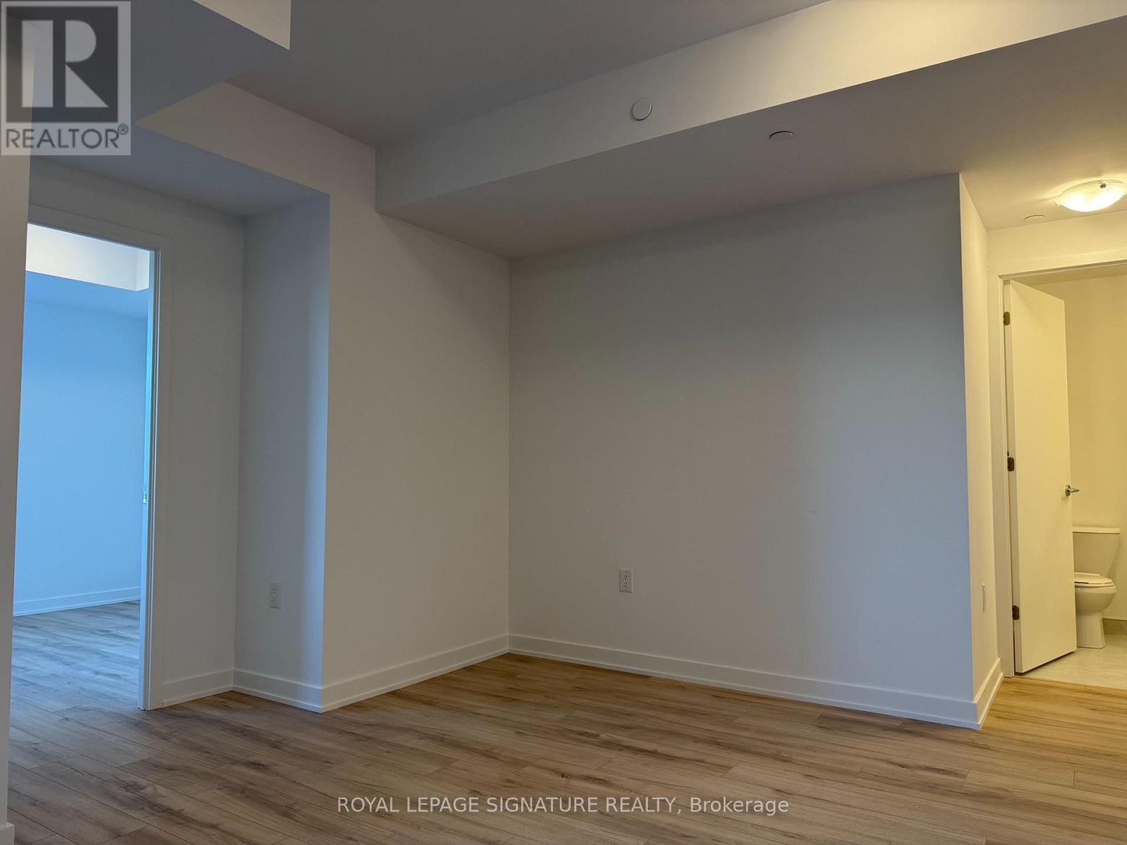 1018a - 7439 Kingston Road, Toronto, Ontario  M1B 5S3 - Photo 11 - E12720910