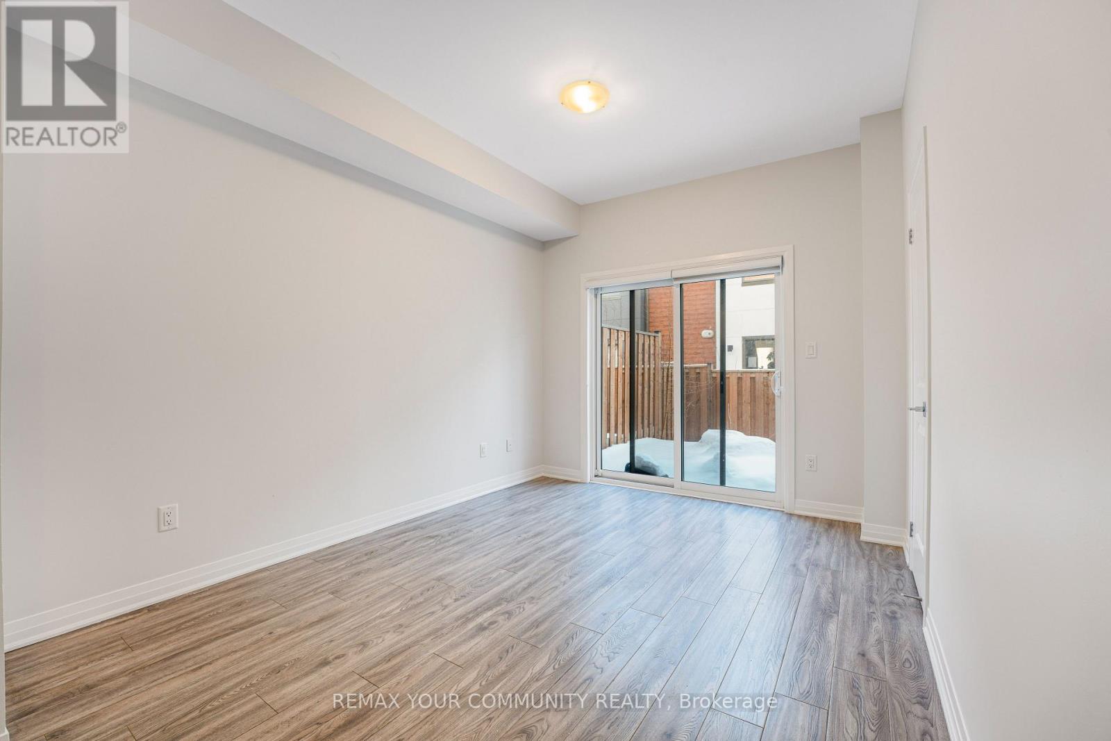 1721 Pleasure Valley Path, Oshawa, Ontario  L1G 0E3 - Photo 5 - E12720990