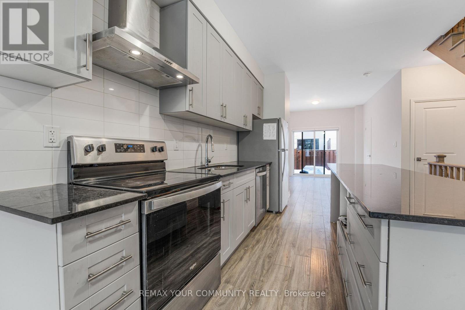 1721 Pleasure Valley Path, Oshawa, Ontario  L1G 0E3 - Photo 9 - E12720990