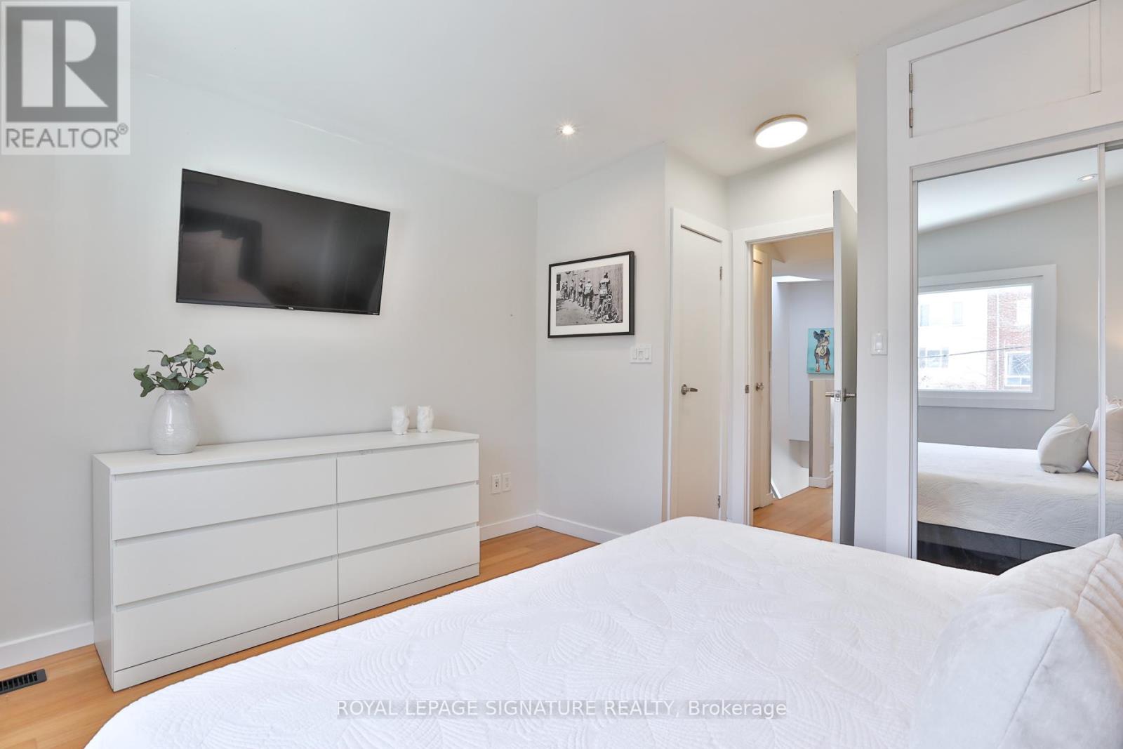 37 Rhodes Avenue, Toronto, Ontario  M4L 2Z8 - Photo 28 - E12721072