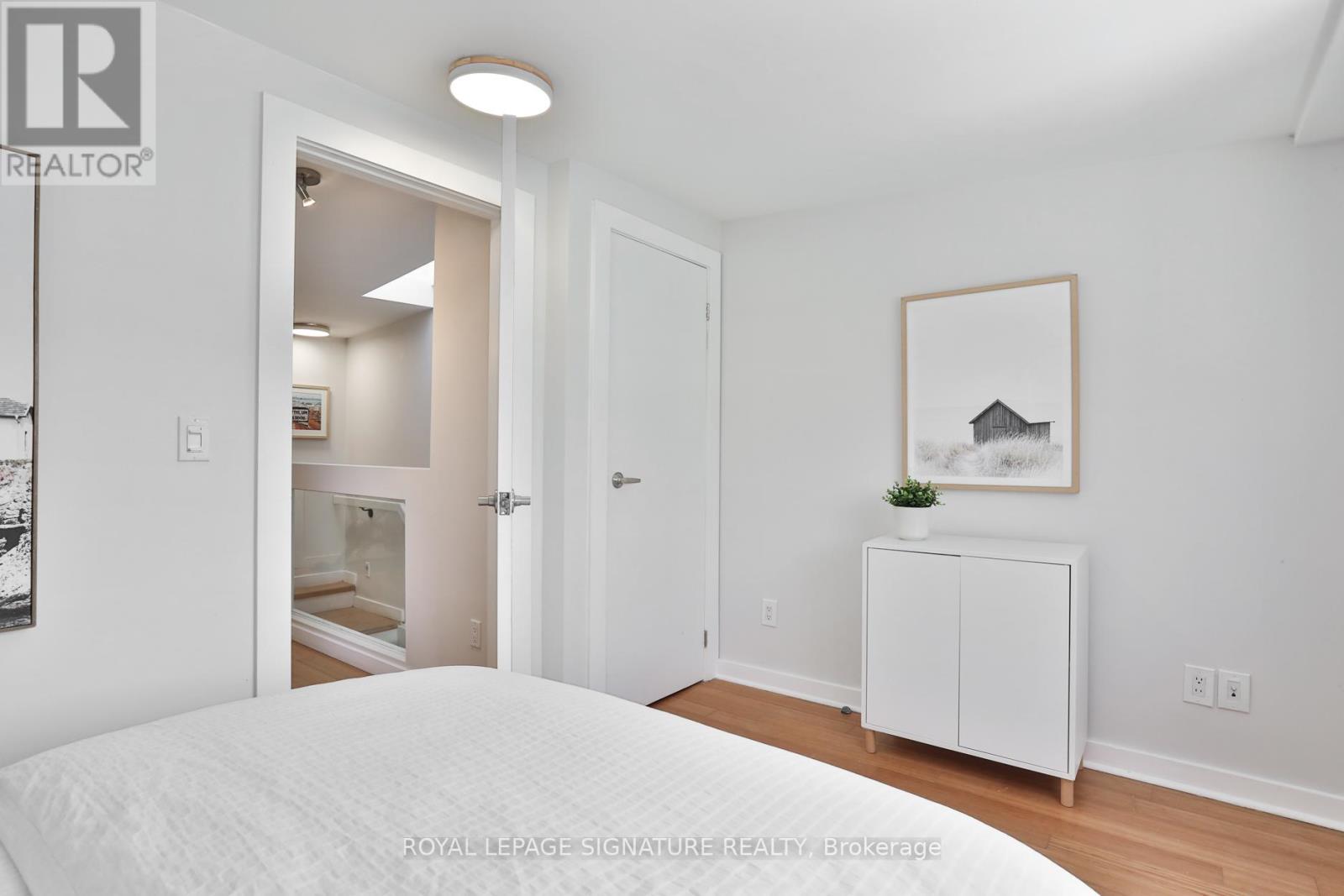 37 Rhodes Avenue, Toronto, Ontario  M4L 2Z8 - Photo 32 - E12721072