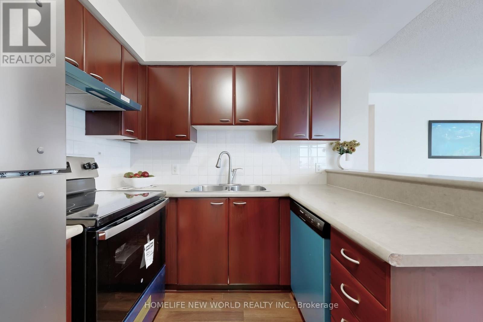 3210 - 36 Lee Centre Drive, Toronto, Ontario  M1H 3K2 - Photo 21 - E12721088