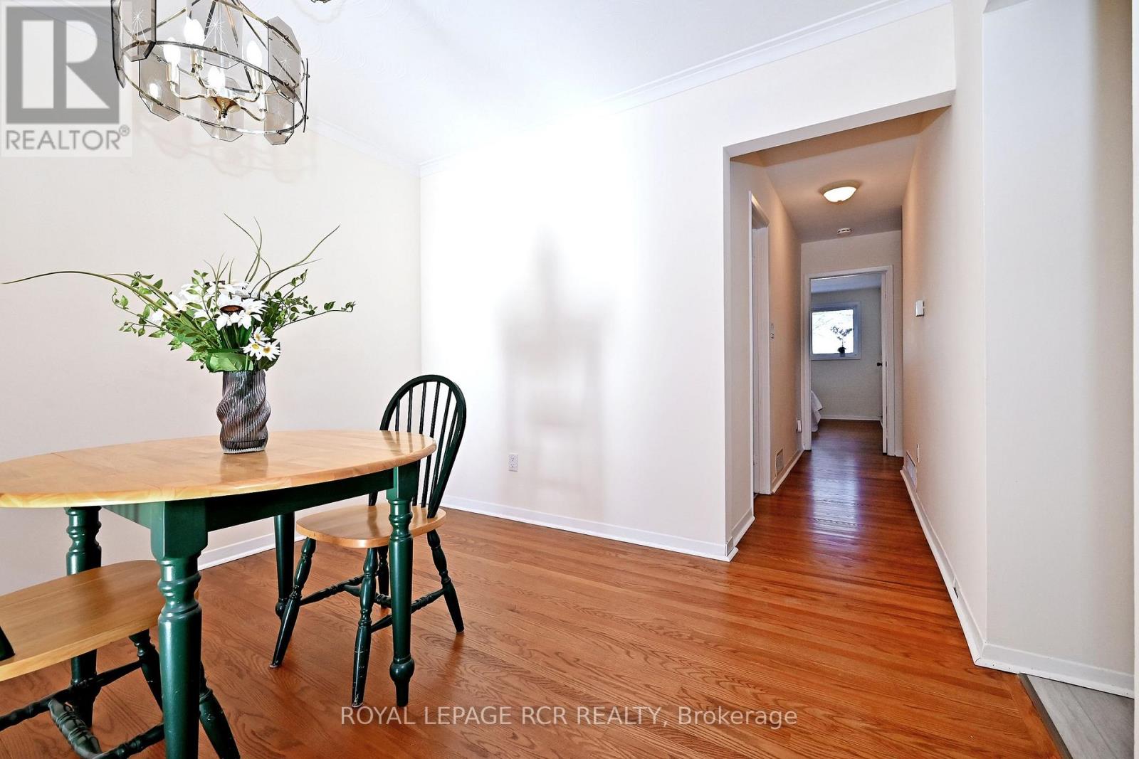 701 Sunnypoint Drive, Newmarket, Ontario  L3Y 2Z7 - Photo 16 - N12720902