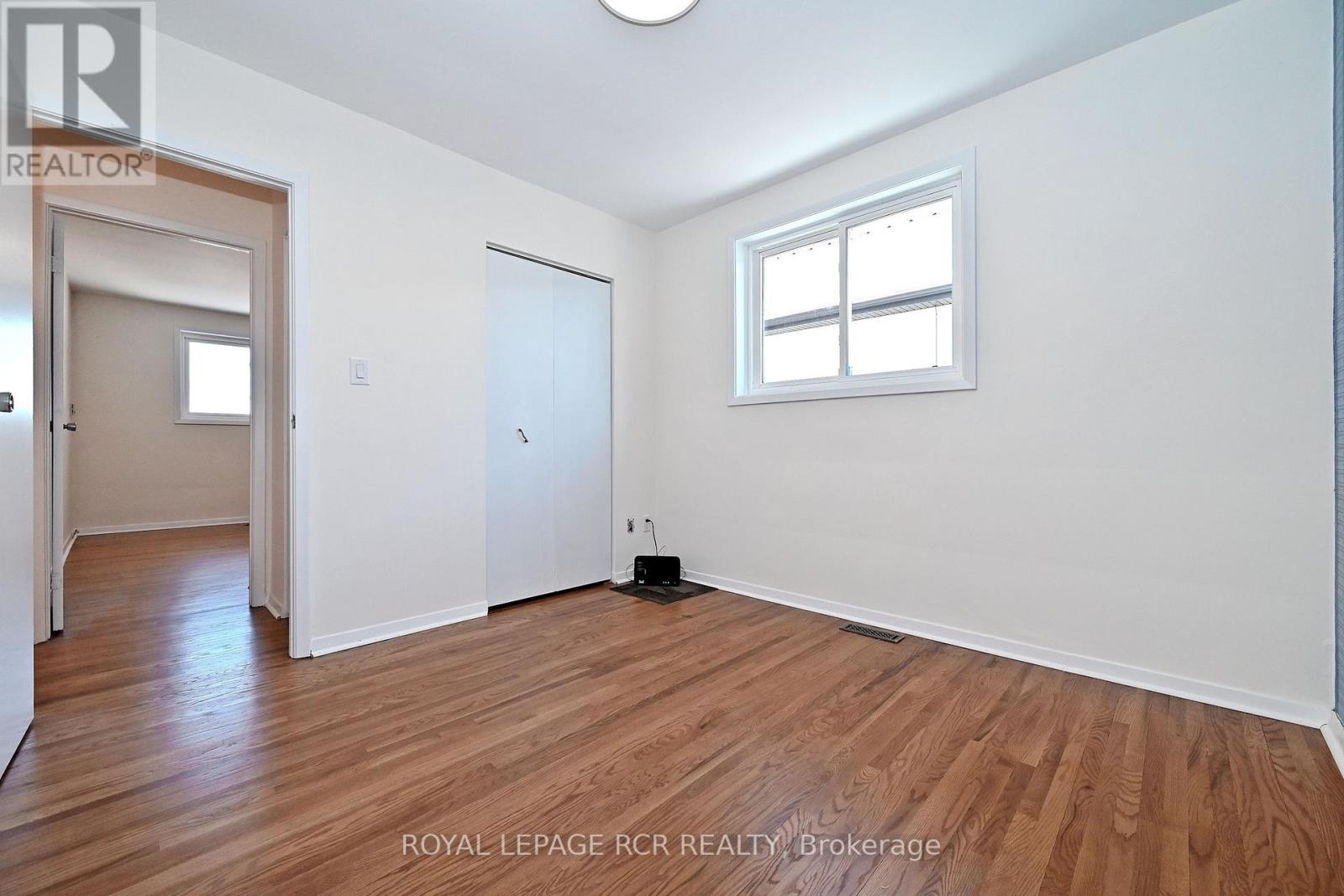 701 Sunnypoint Drive, Newmarket, Ontario  L3Y 2Z7 - Photo 21 - N12720902