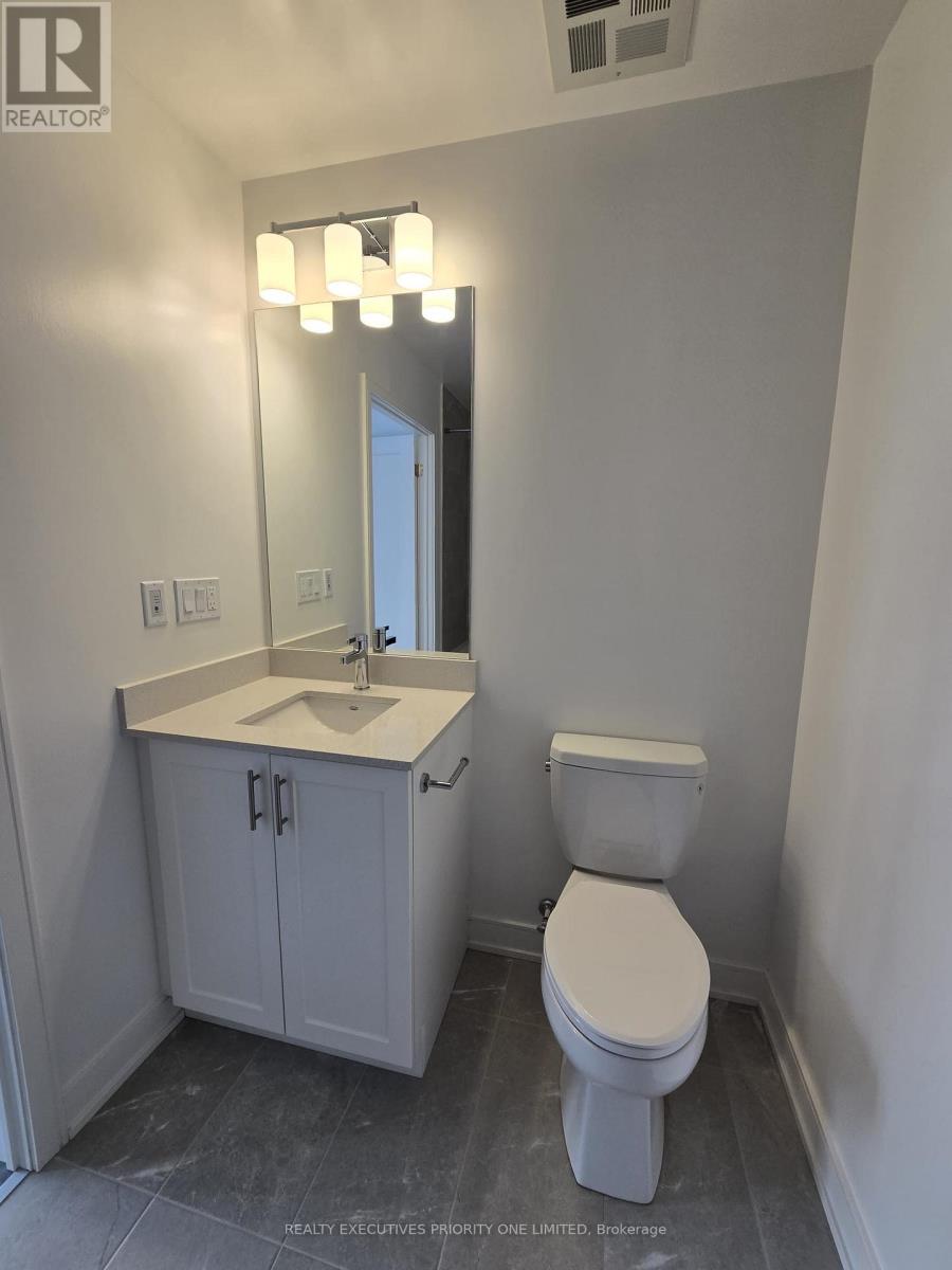 1408 - 715 Davis Drive, Newmarket, Ontario  L3Y 2R3 - Photo 8 - N12720950