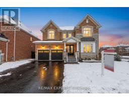 16 VIVIAN CREEK ROAD, East Gwillimbury, Ontario