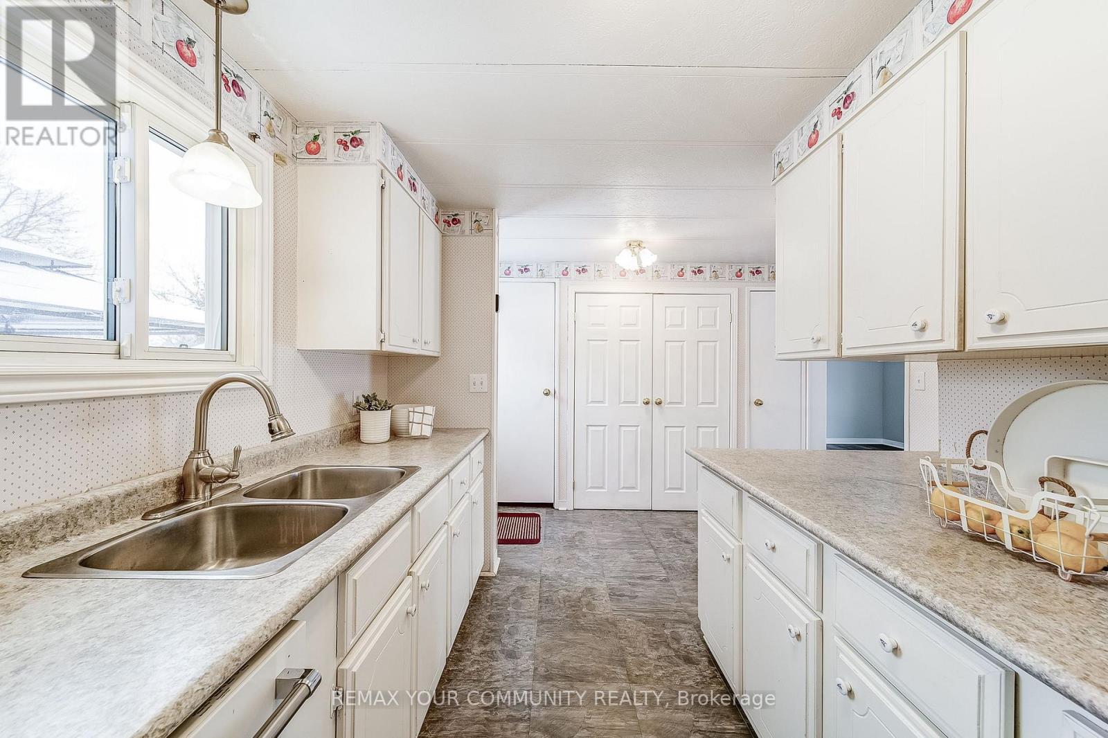 20 Geneva Court, Georgina, Ontario  L0E 1R0 - Photo 18 - N12721036