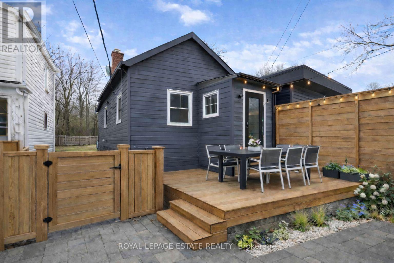 337 Craven Road, Toronto, Ontario  M4L 2Z5 - Photo 39 - E12719698