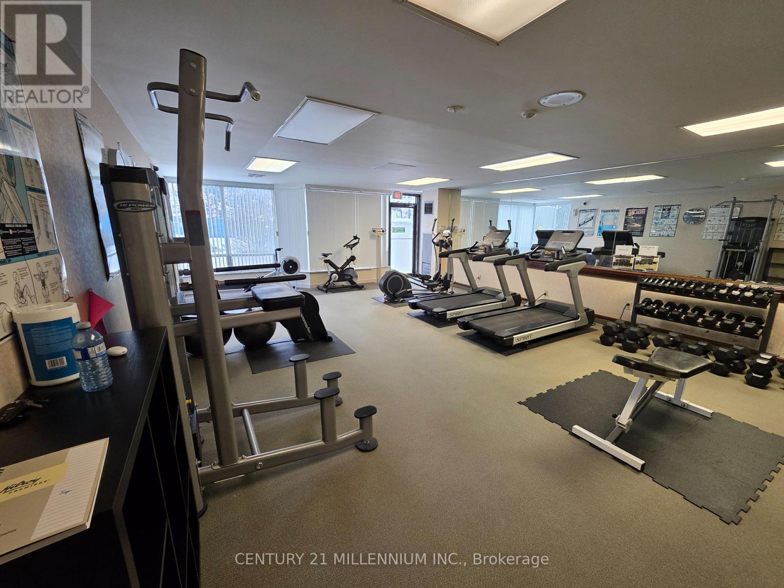 1605 - 26 Hanover Road, Brampton, Ontario  L6S 4T2 - Photo 27 - W12720804