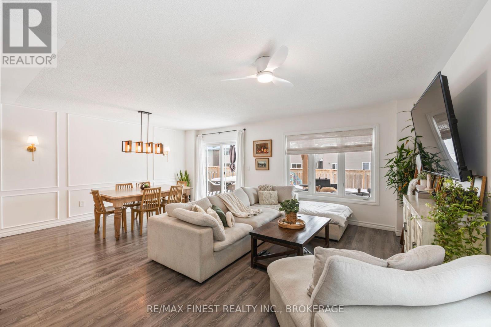 37 Brennan Crescent, Loyalist, Ontario K0H 2H0 - Photo 14 - X12713440