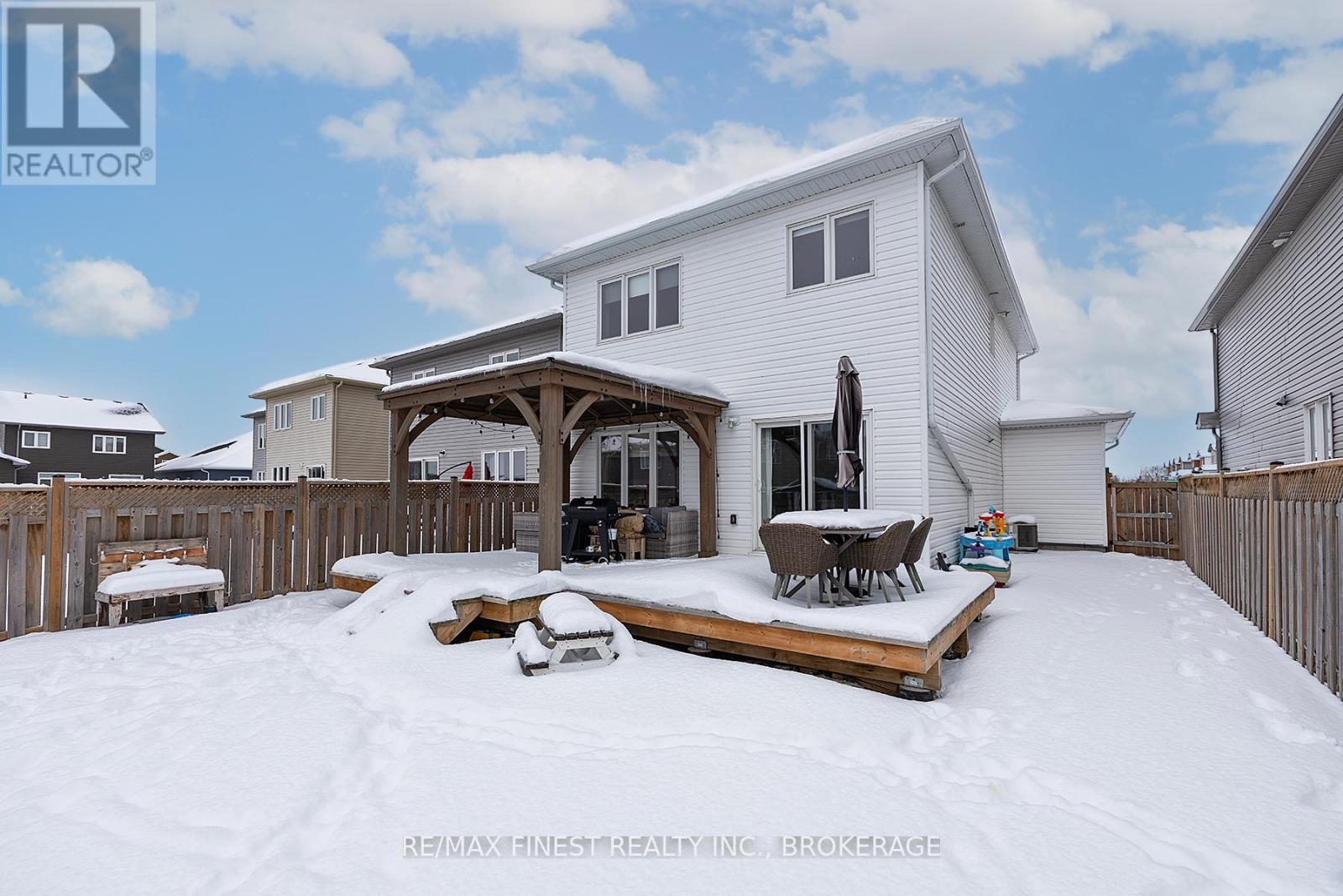 37 Brennan Crescent, Loyalist, Ontario K0H 2H0 - Photo 40 - X12713440