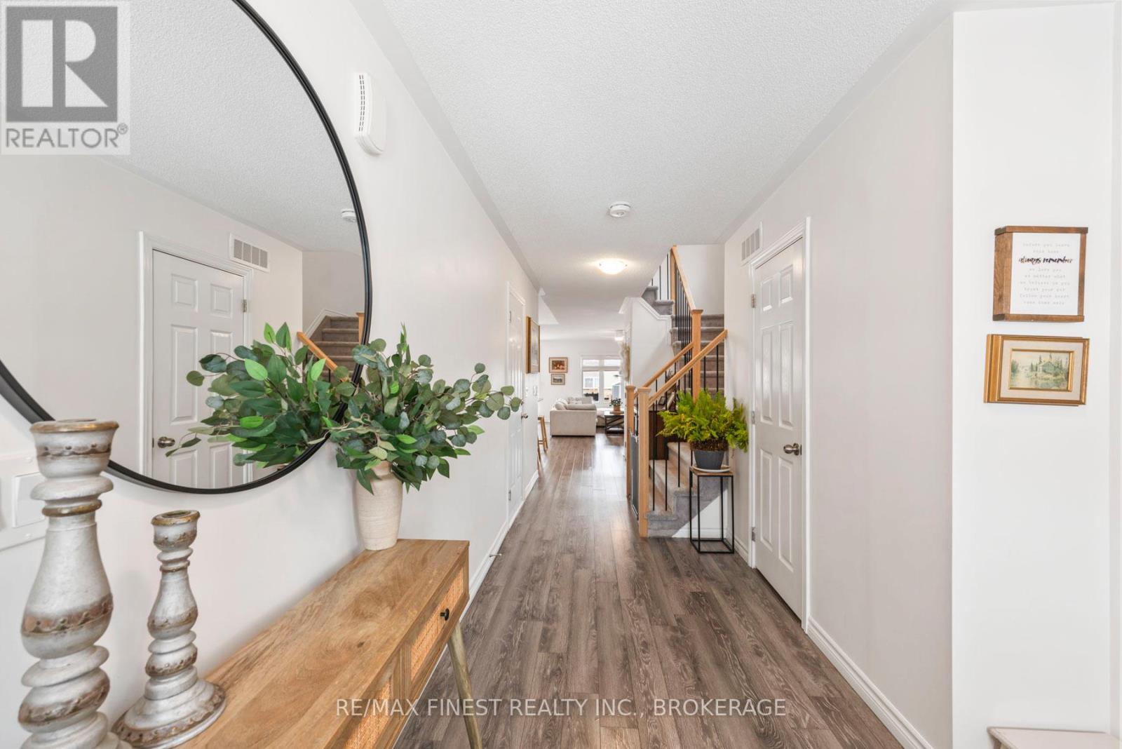 37 Brennan Crescent, Loyalist, Ontario K0H 2H0 - Photo 5 - X12713440