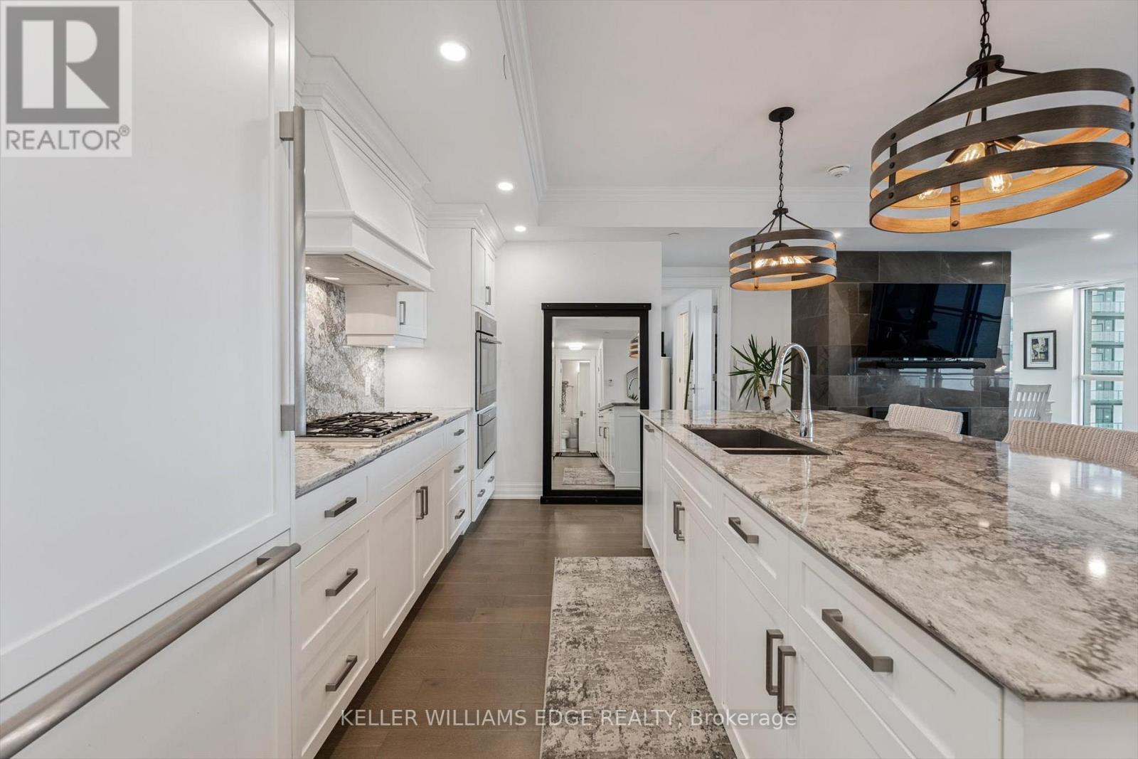 1603 - 2060 Lakeshore Road, Burlington, Ontario  L7R 0G2 - Photo 5 - W12720886