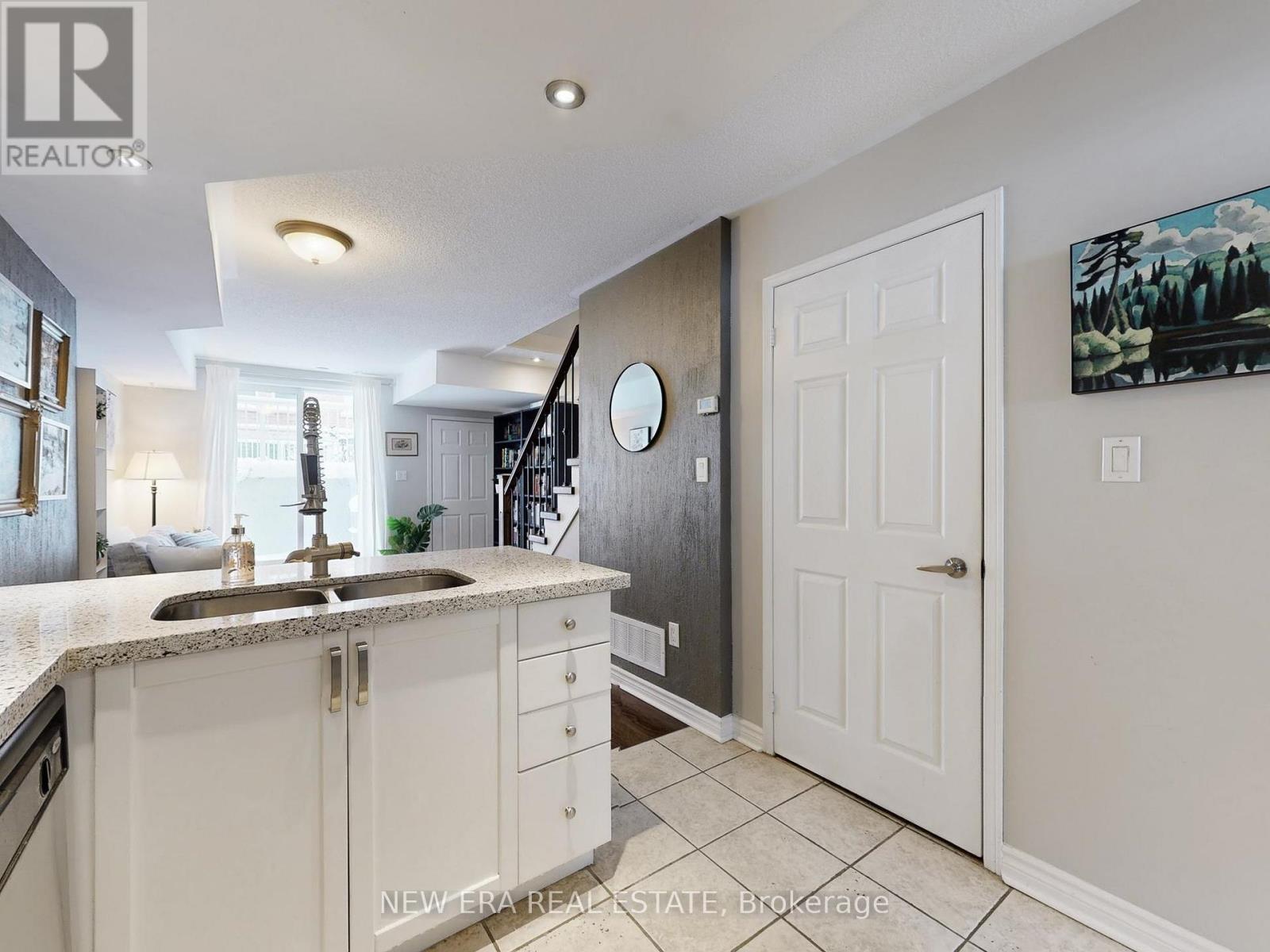 77 - 65 Foundry Avenue, Toronto, Ontario  M6H 4K7 - Photo 15 - W12720890