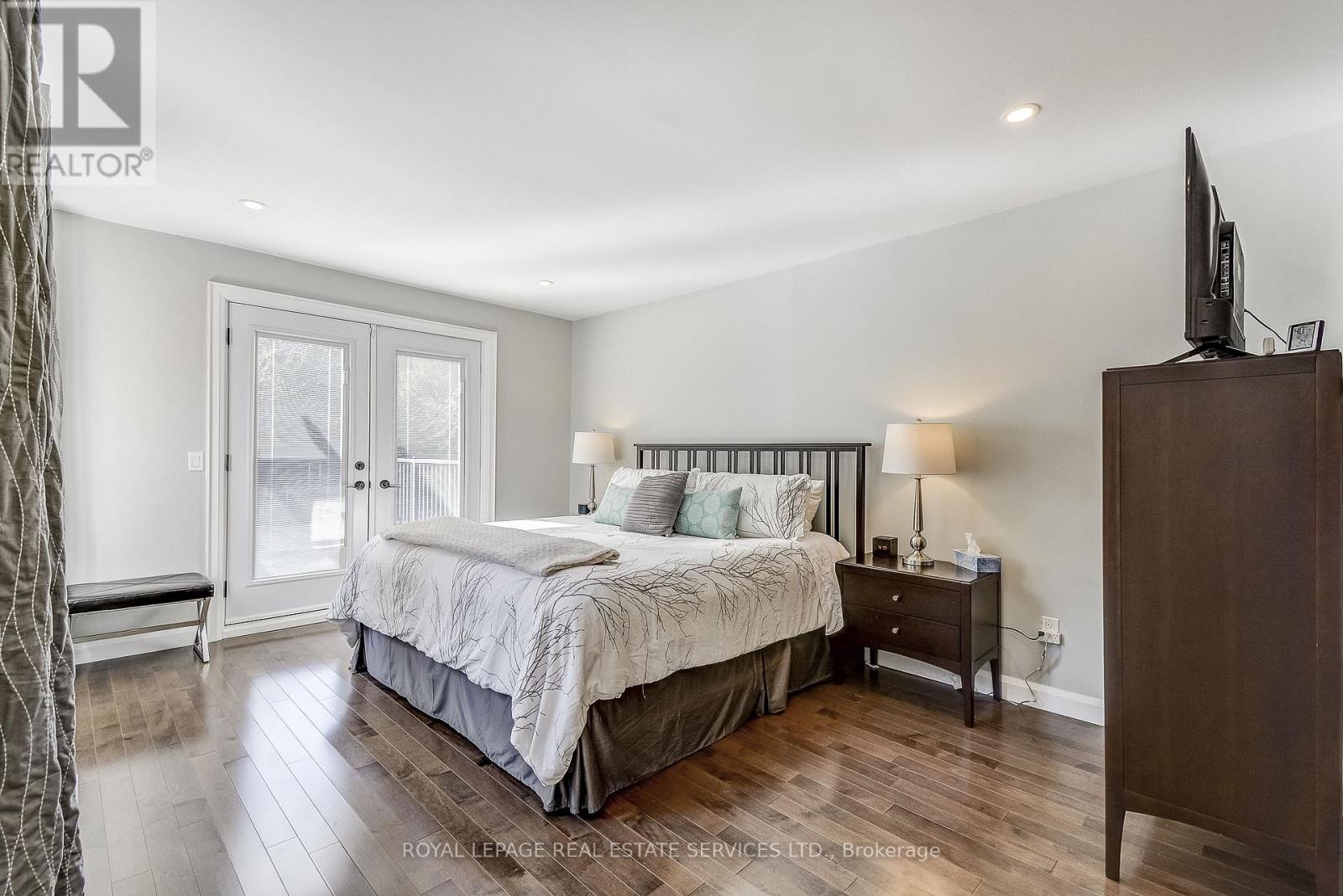 27 Morrison Creek Crescent, Oakville, Ontario  L6H 4C3 - Photo 20 - W12720900