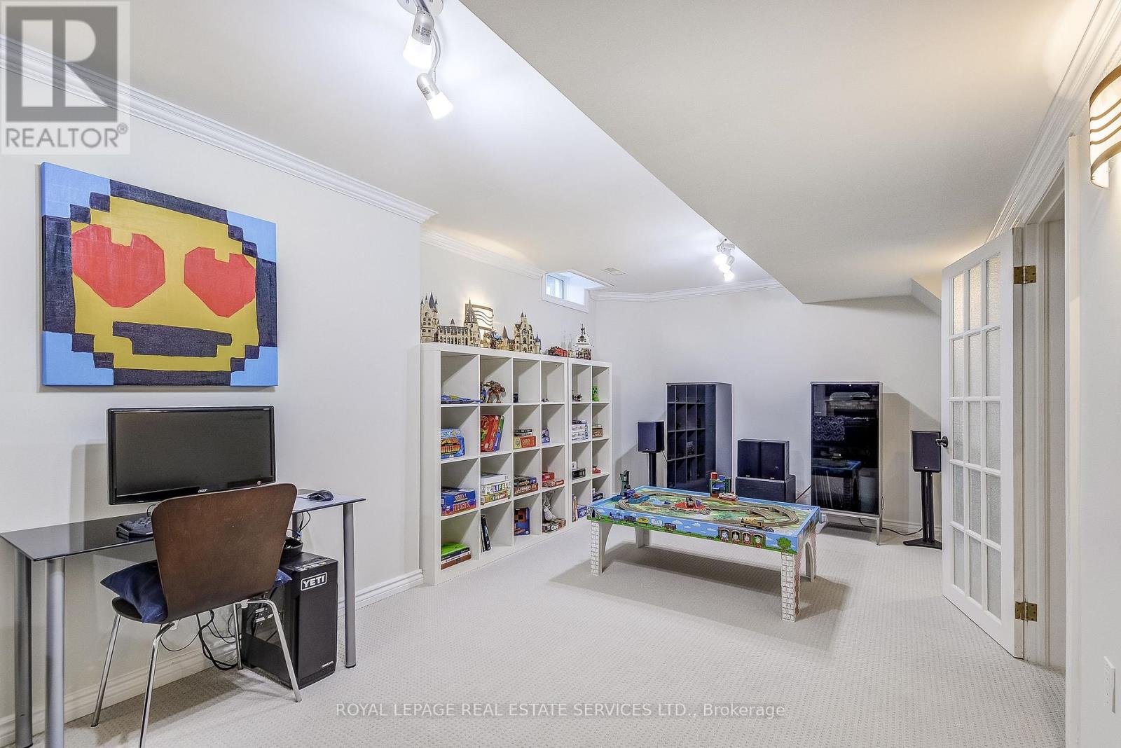 27 Morrison Creek Crescent, Oakville, Ontario  L6H 4C3 - Photo 38 - W12720900