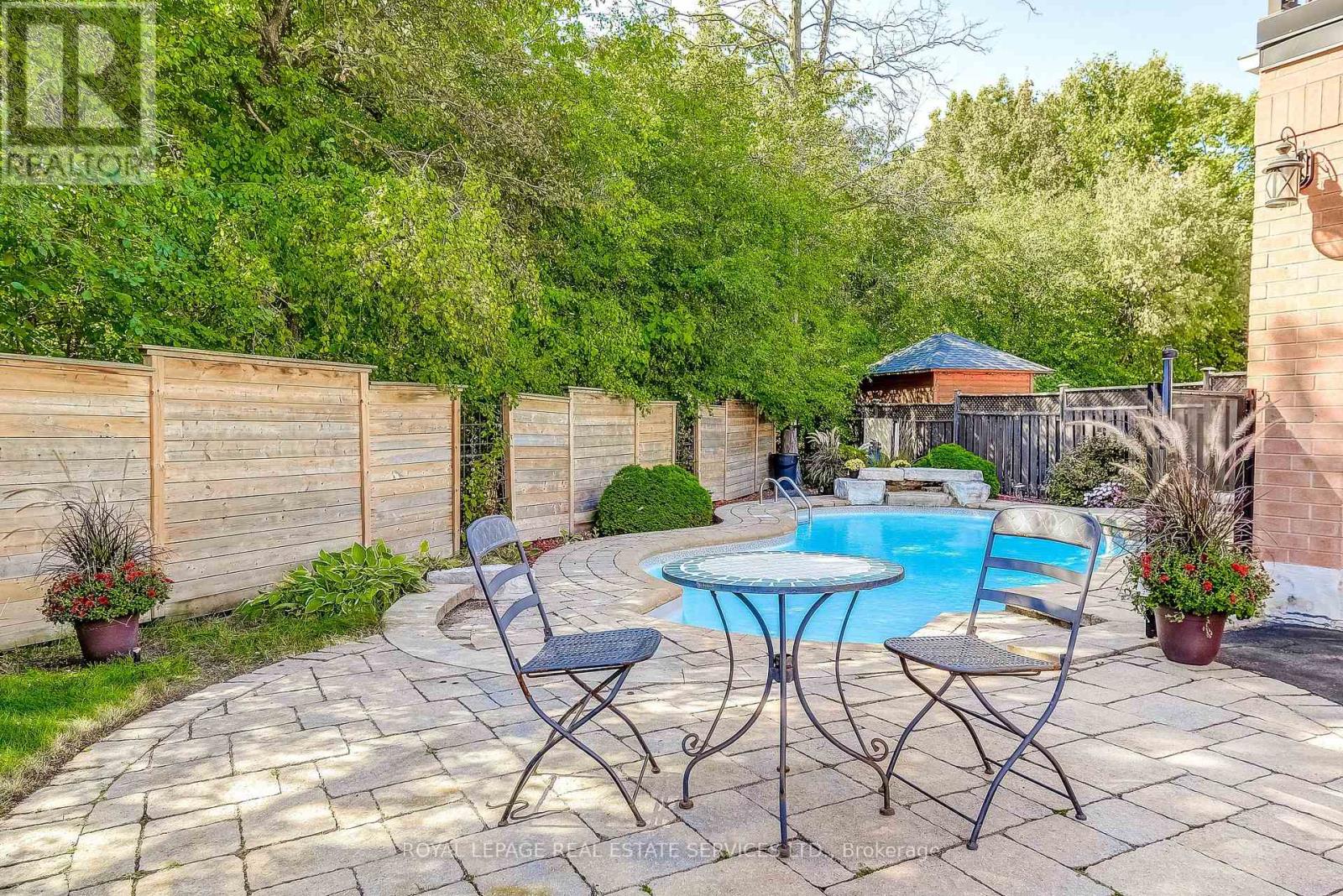 27 Morrison Creek Crescent, Oakville, Ontario  L6H 4C3 - Photo 41 - W12720900