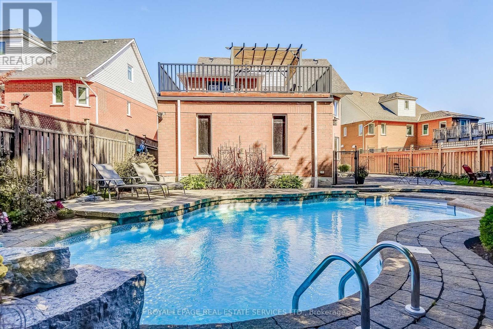 27 Morrison Creek Crescent, Oakville, Ontario  L6H 4C3 - Photo 43 - W12720900