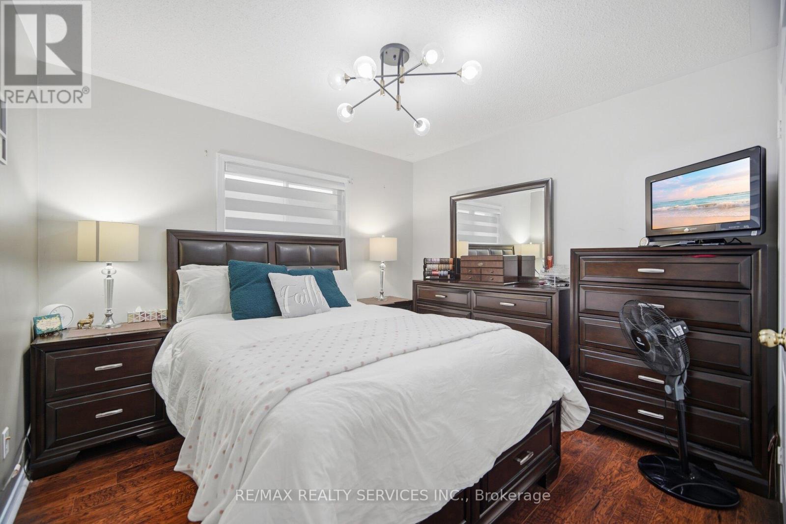 47 Newark Way, Brampton, Ontario  L7A 2W8 - Photo 28 - W12720906