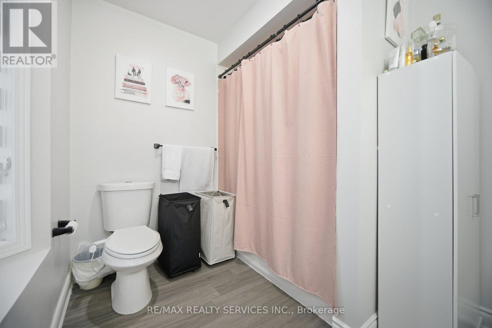 47 Newark Way, Brampton, Ontario  L7A 2W8 - Photo 33 - W12720906