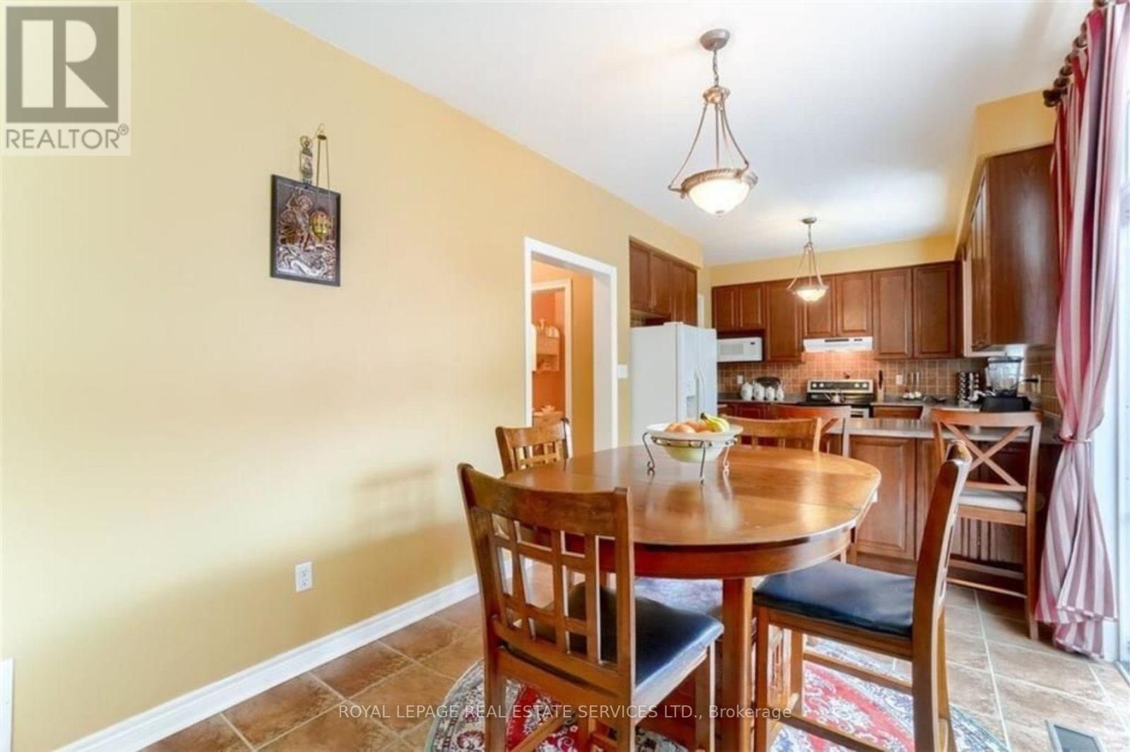 3161 Abernathy Way, Oakville, Ontario  L6M 5C3 - Photo 10 - W12720908