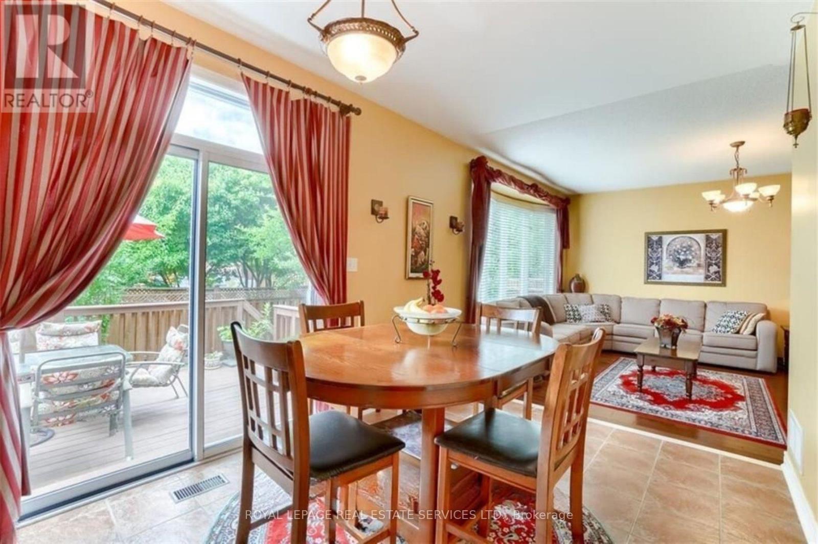 3161 Abernathy Way, Oakville, Ontario  L6M 5C3 - Photo 12 - W12720908